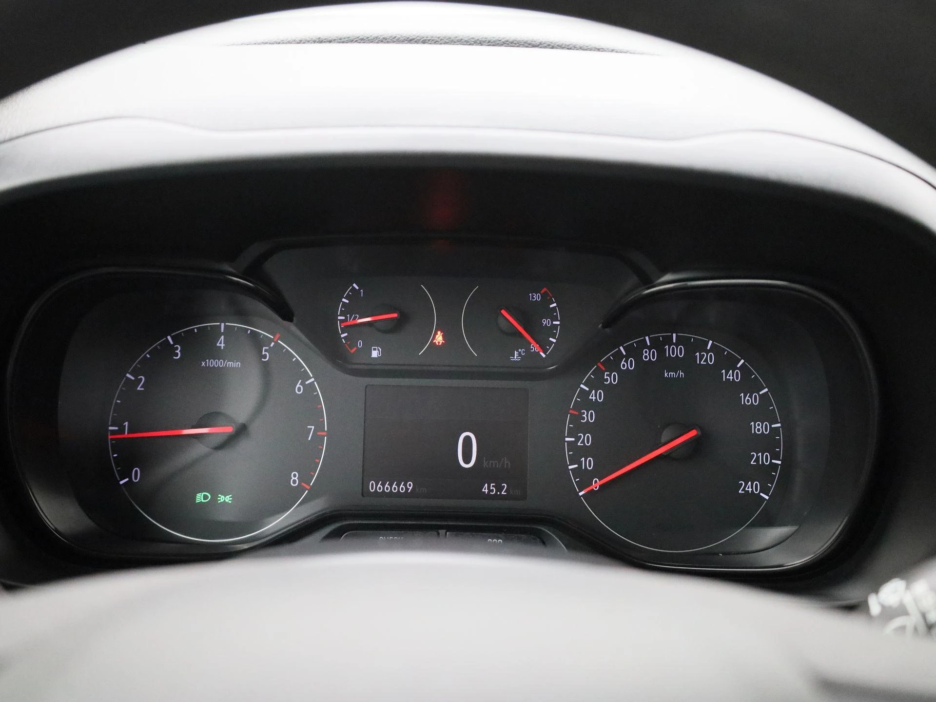 Opel-Combo-image-9