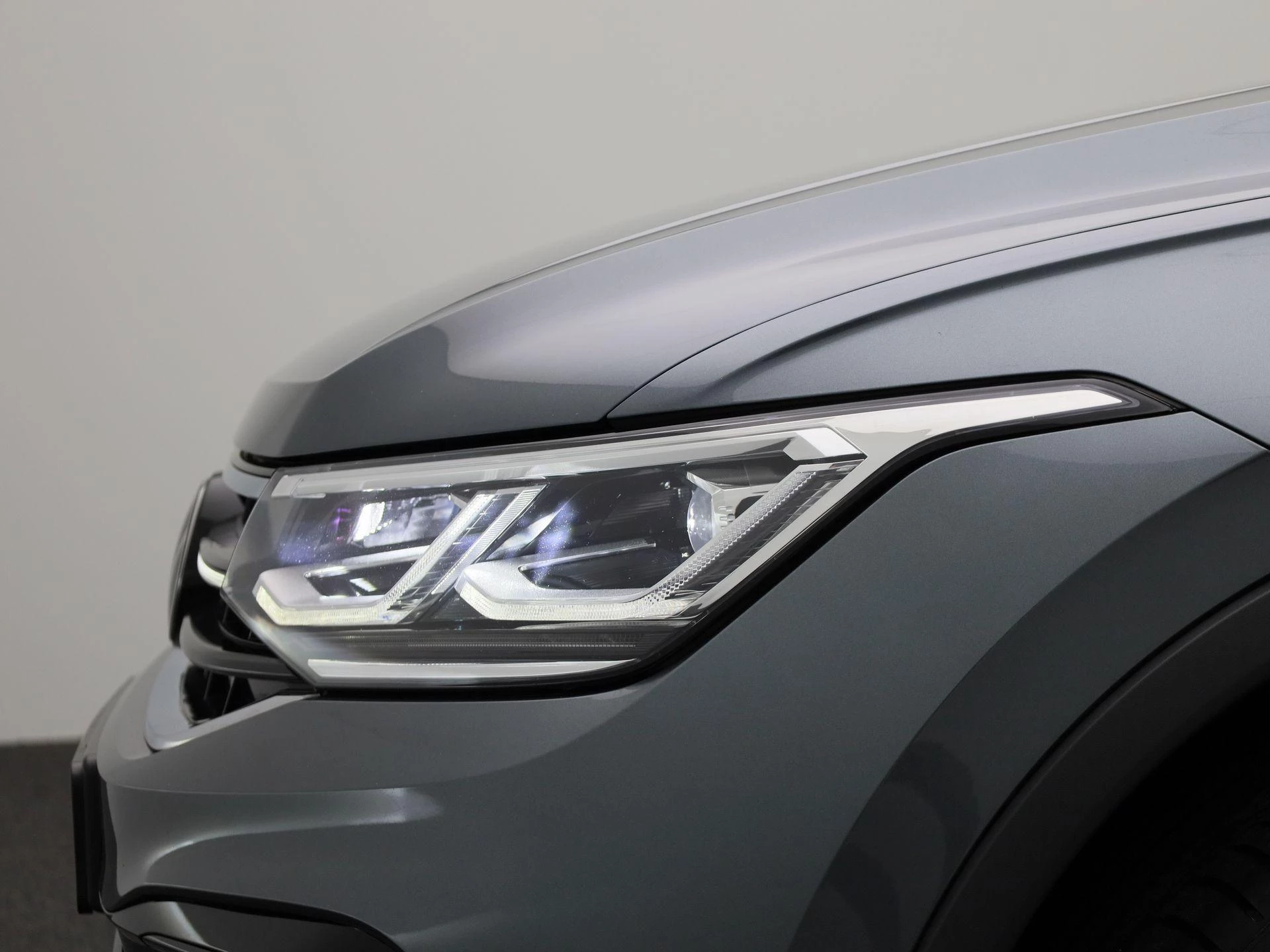 Volkswagen-Tiguan Allspace-image-15