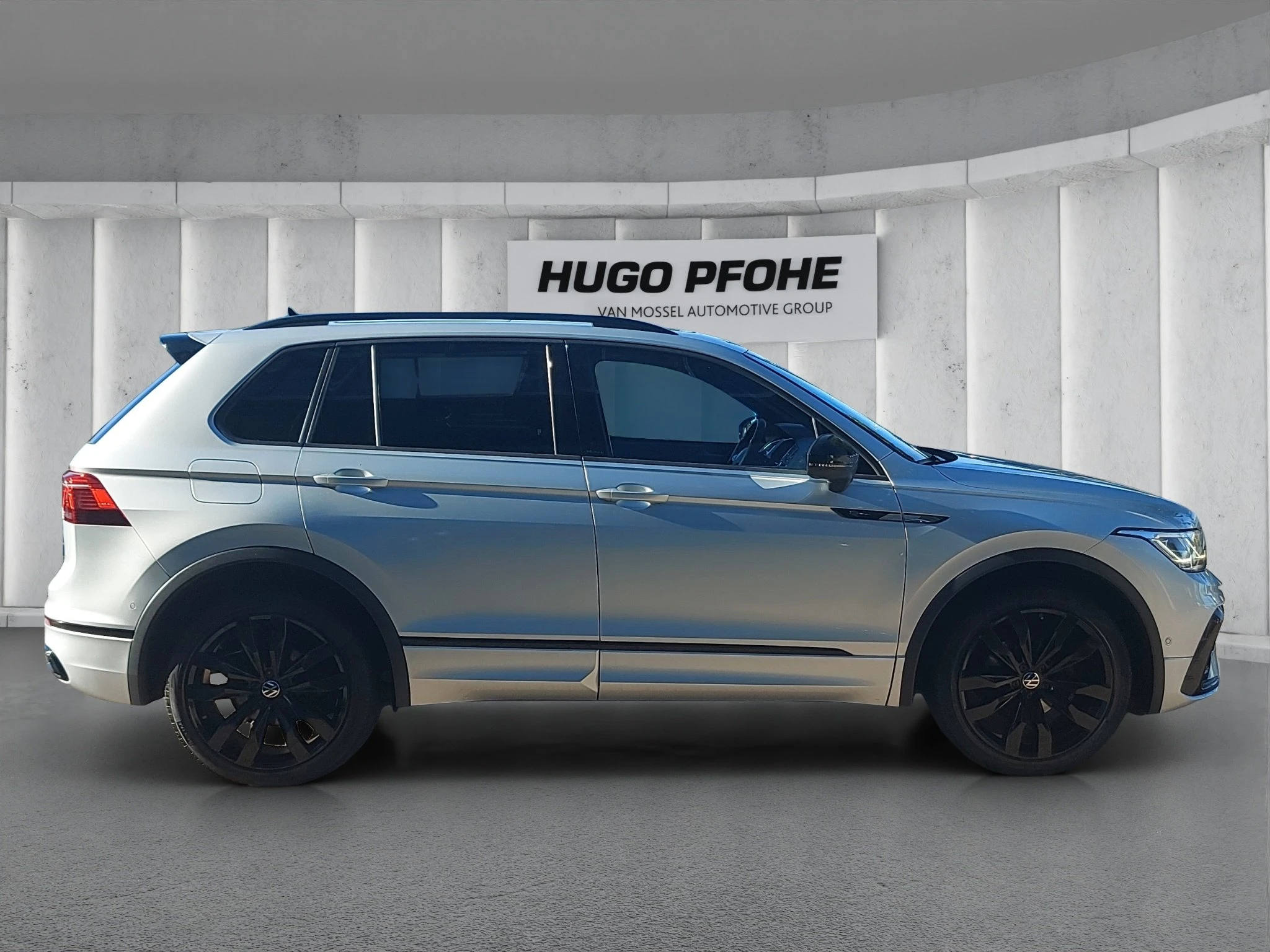Volkswagen-Tiguan-image-5
