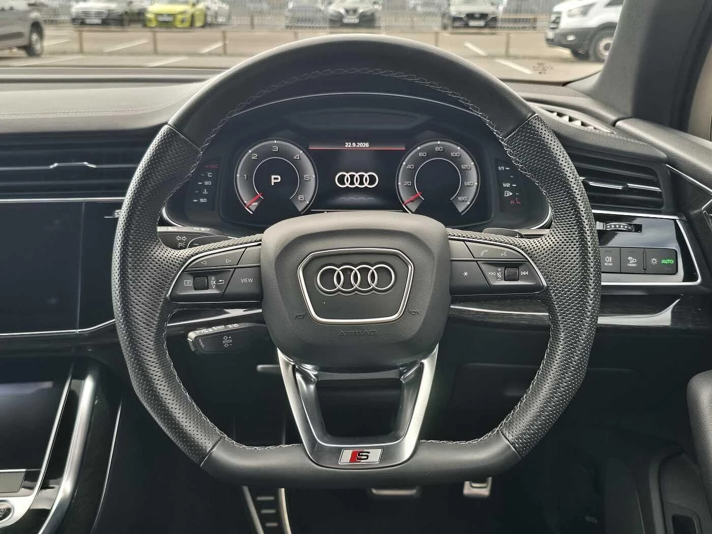 Audi-Q7-image-8