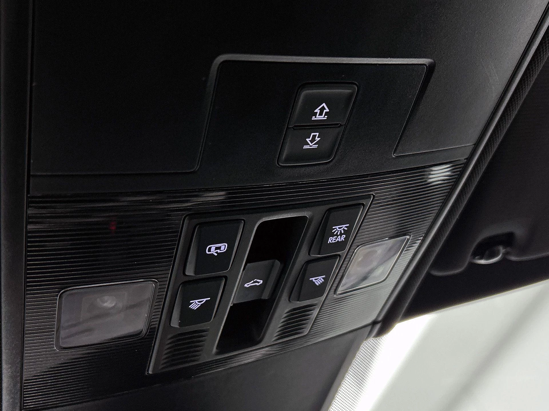 Volkswagen-Tiguan Allspace-image-12