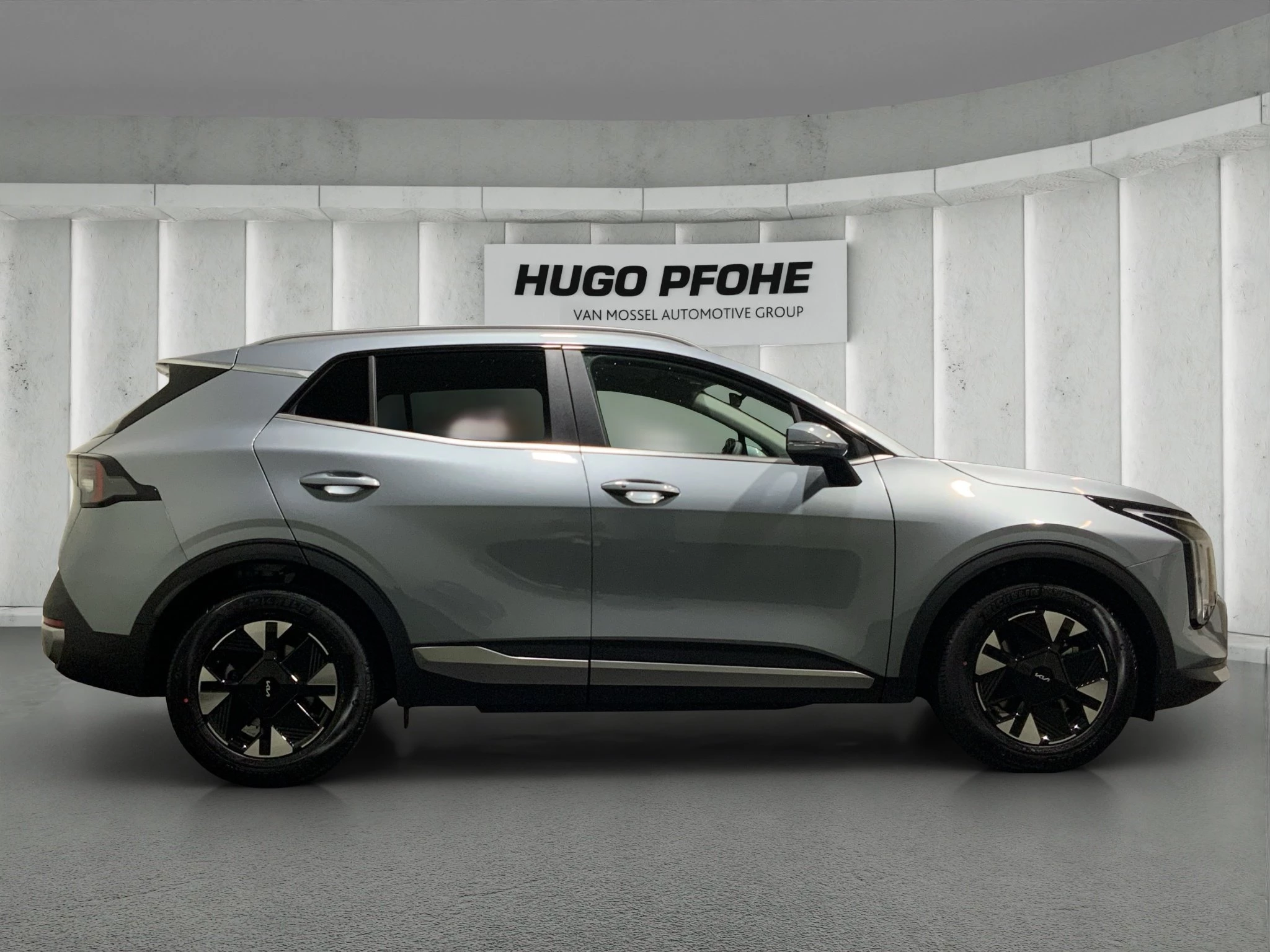 Kia Sportage Vision 1.6 T-GDI DCT Sports Utility Vehicle. NAVI*KLIMA*RFK*KOMF.PKT*SHZ*LRH