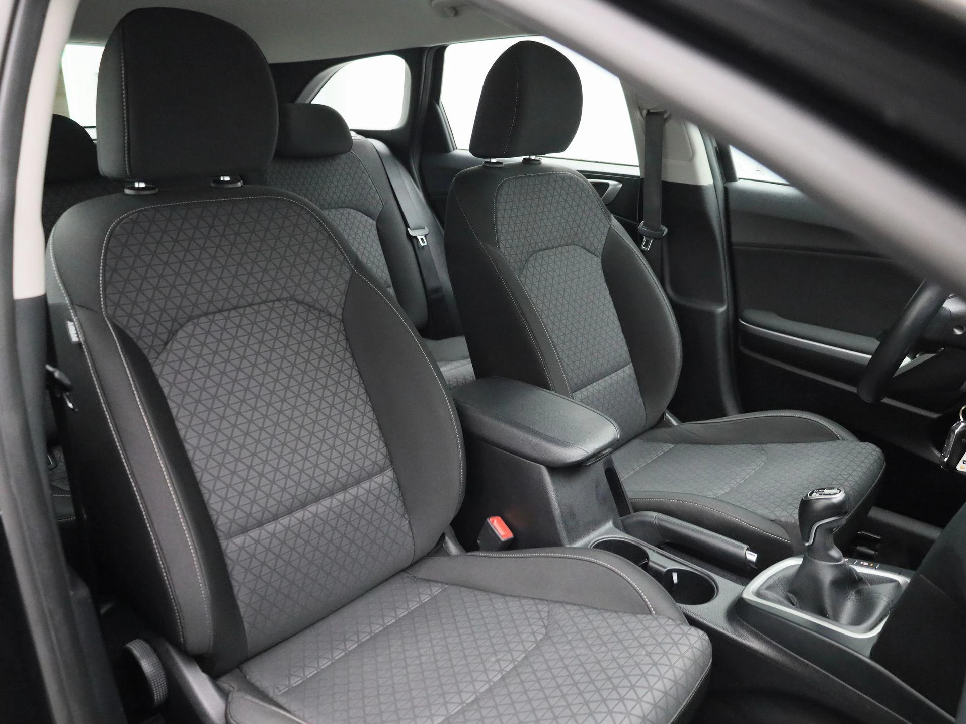 Kia-Ceed Sportswagon-image-33