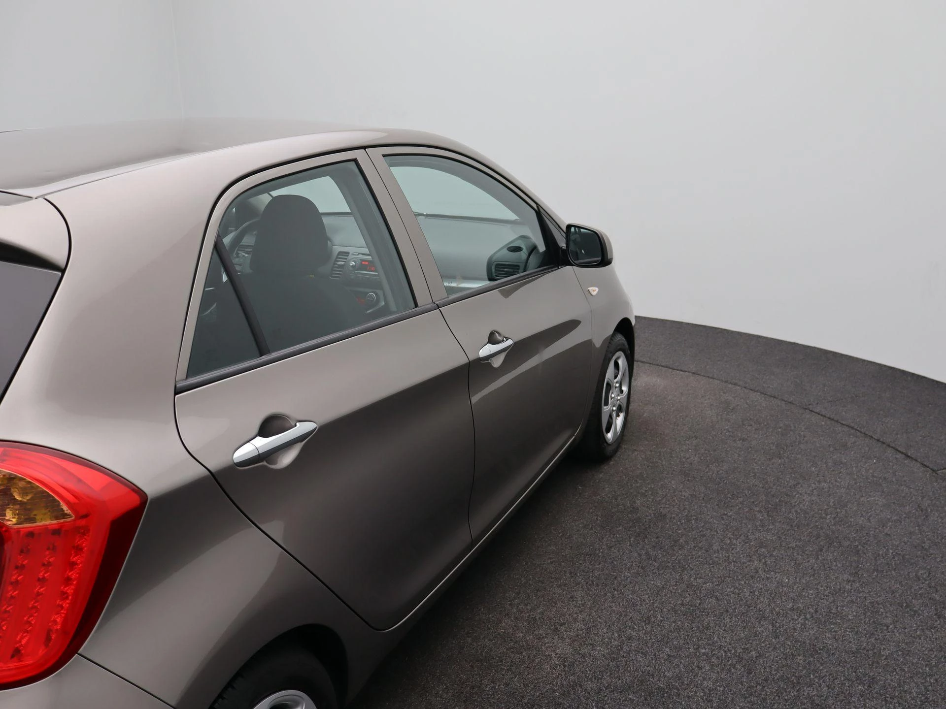 Kia-Picanto-image-33