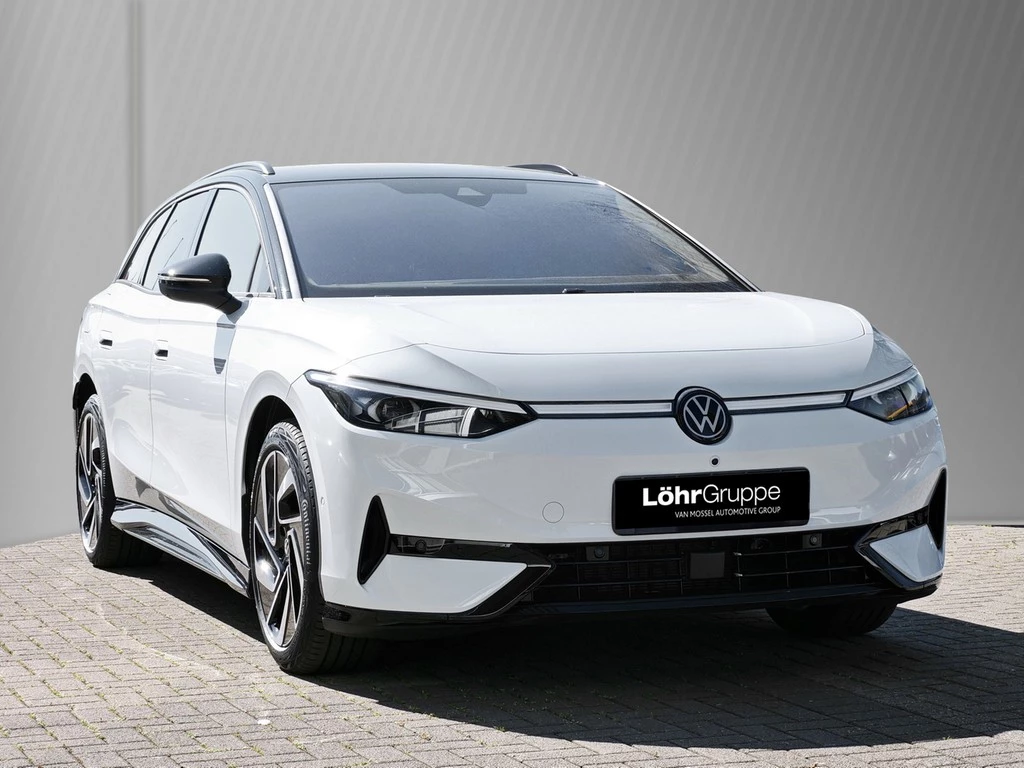 Volkswagen-ID.7-image-2