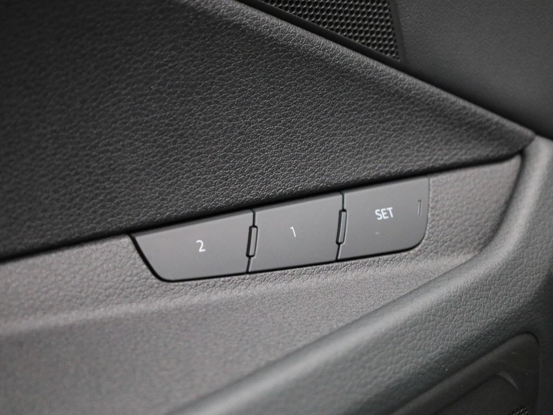 Audi-e-tron-image-34