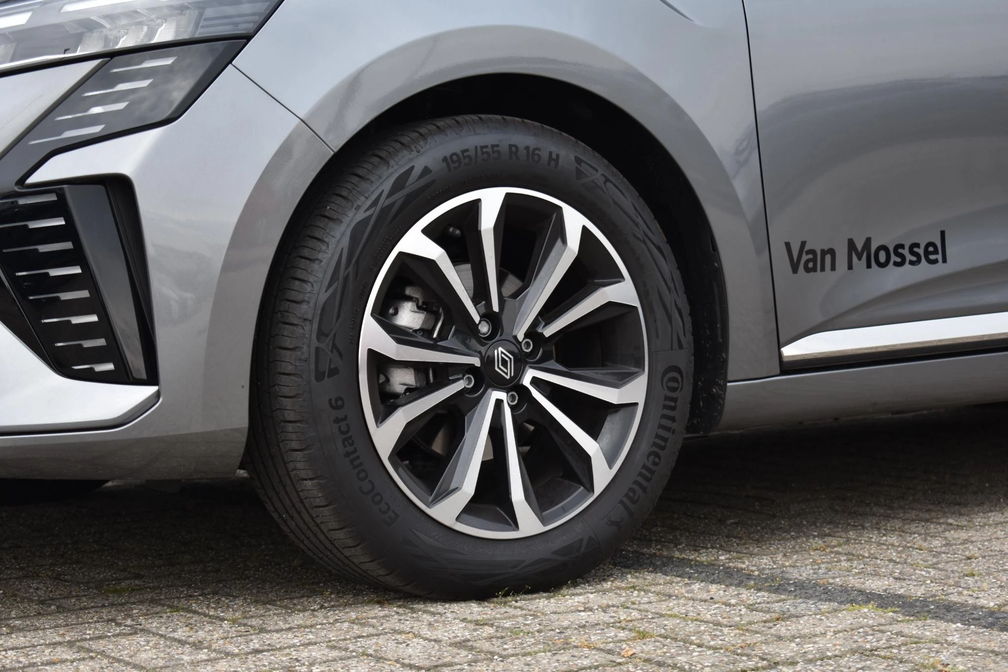 Renault-Clio-image-5