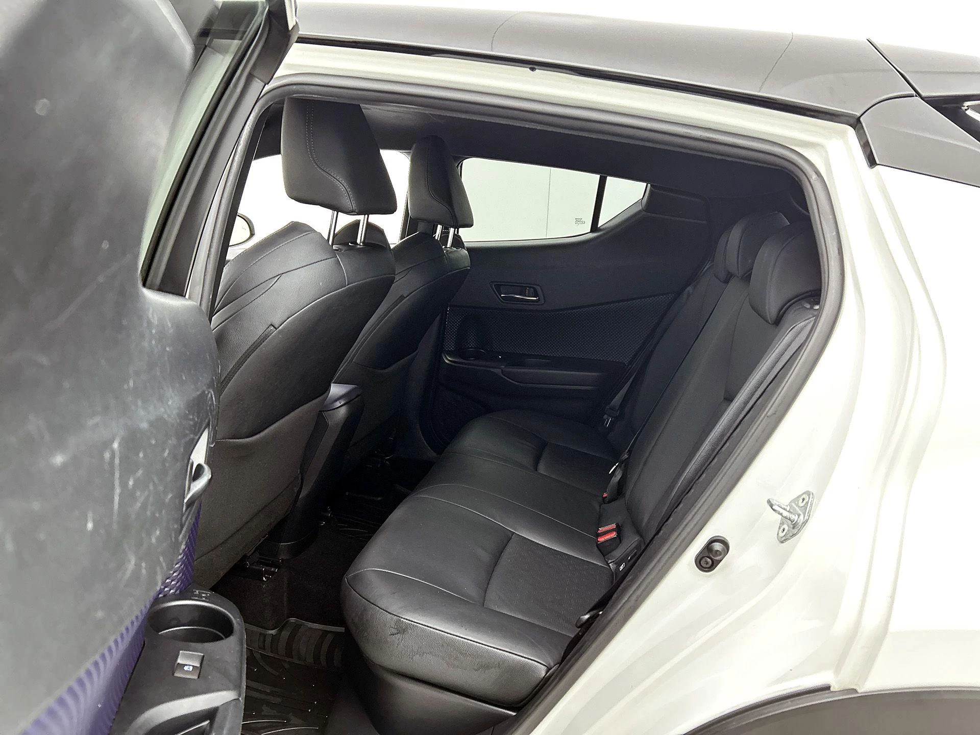 Toyota-C-HR-image-26