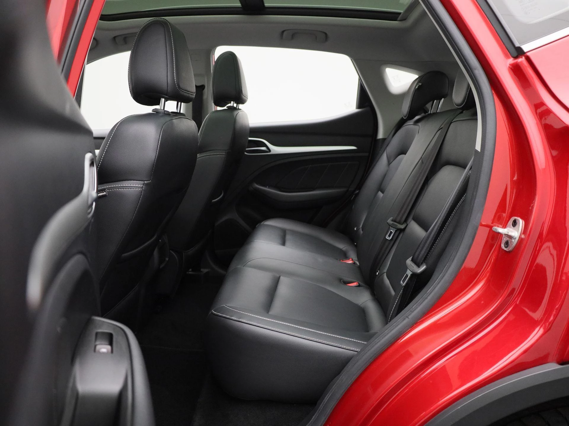 MG-ZS EV-image-12