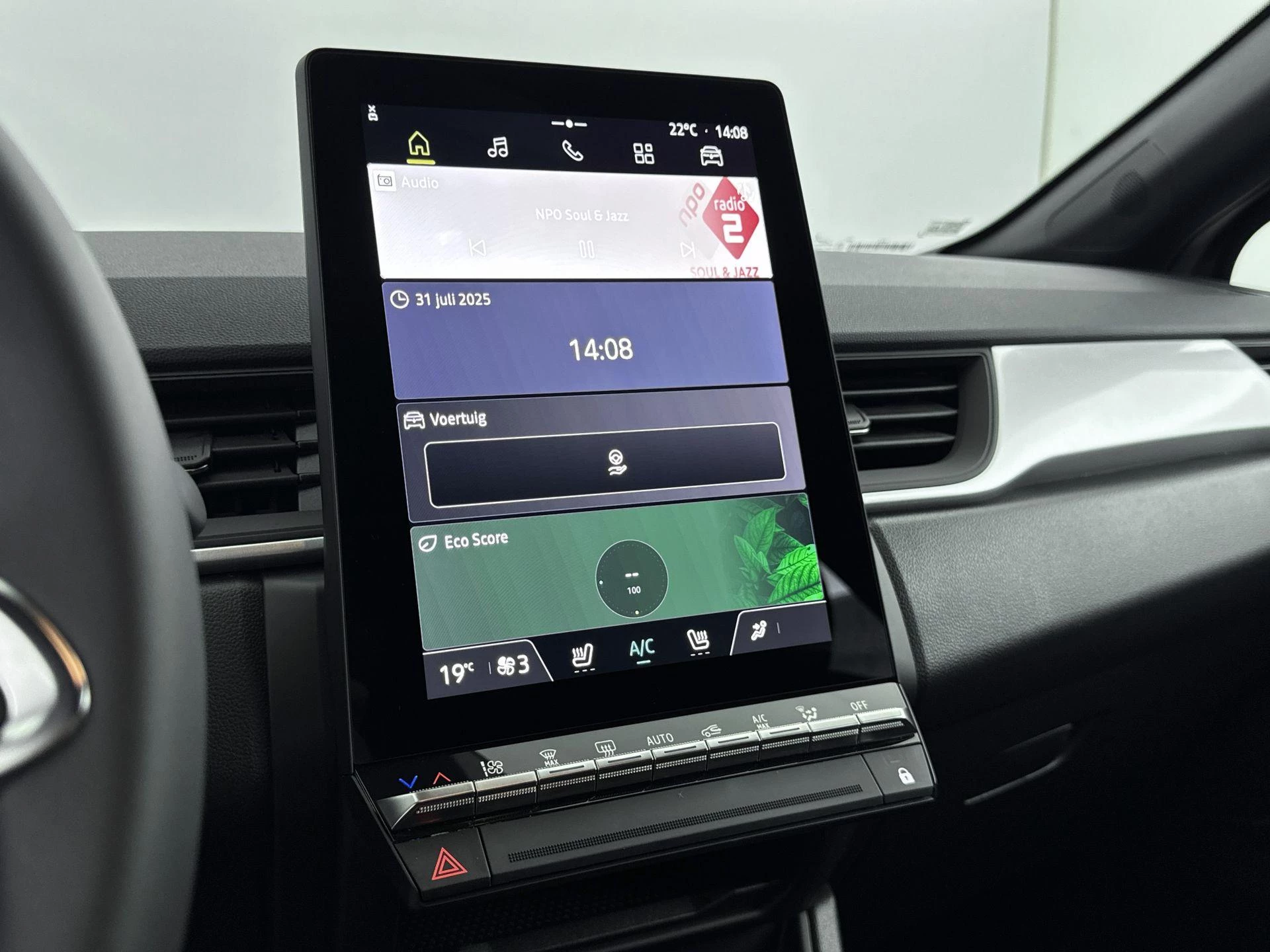 Renault-Captur-image-18