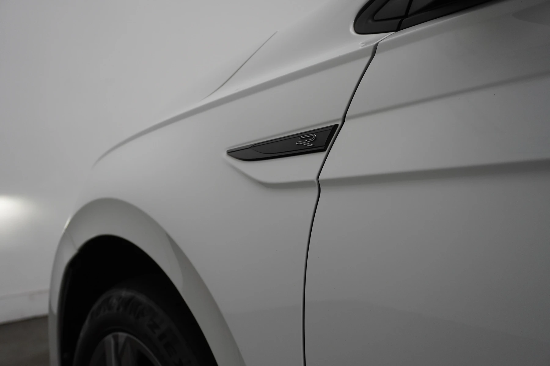 Volkswagen-Polo-image-45