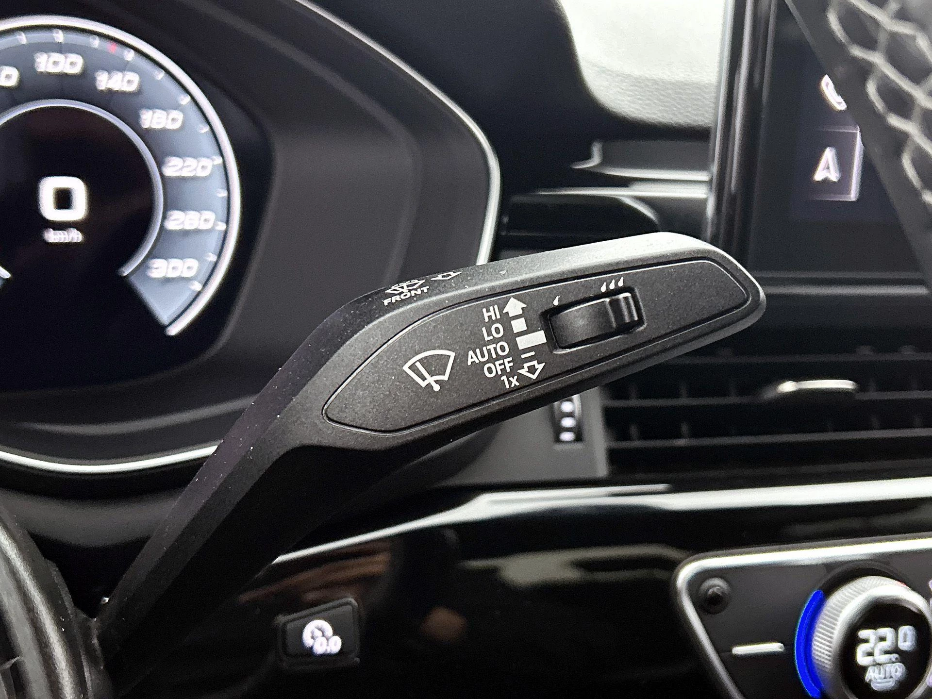 Audi-A4-image-8