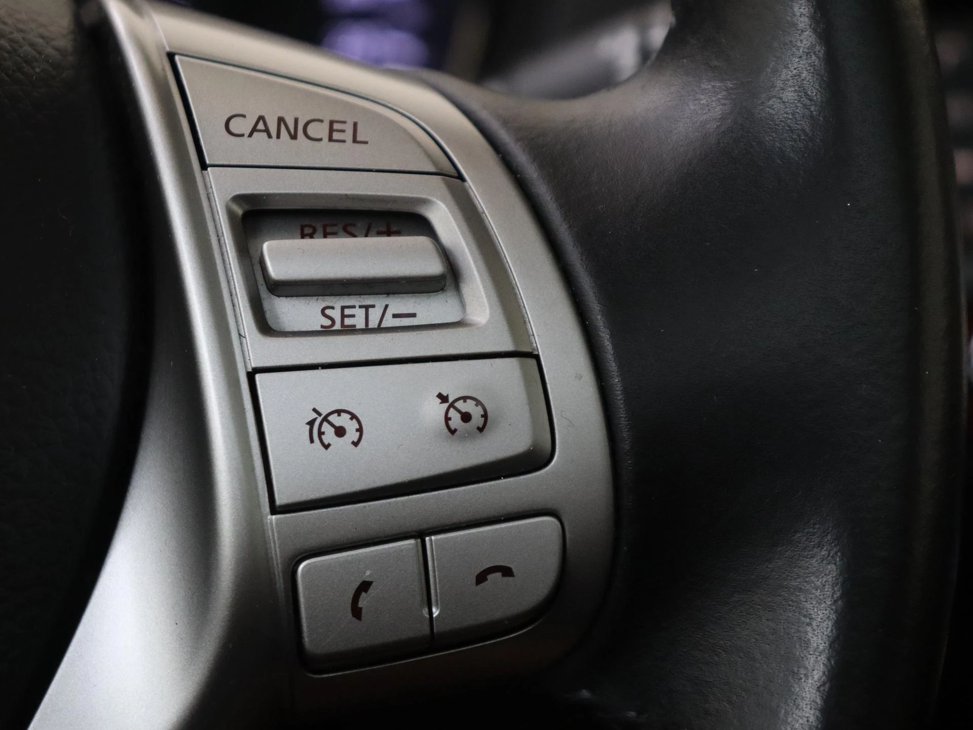 Nissan-QASHQAI-image-13