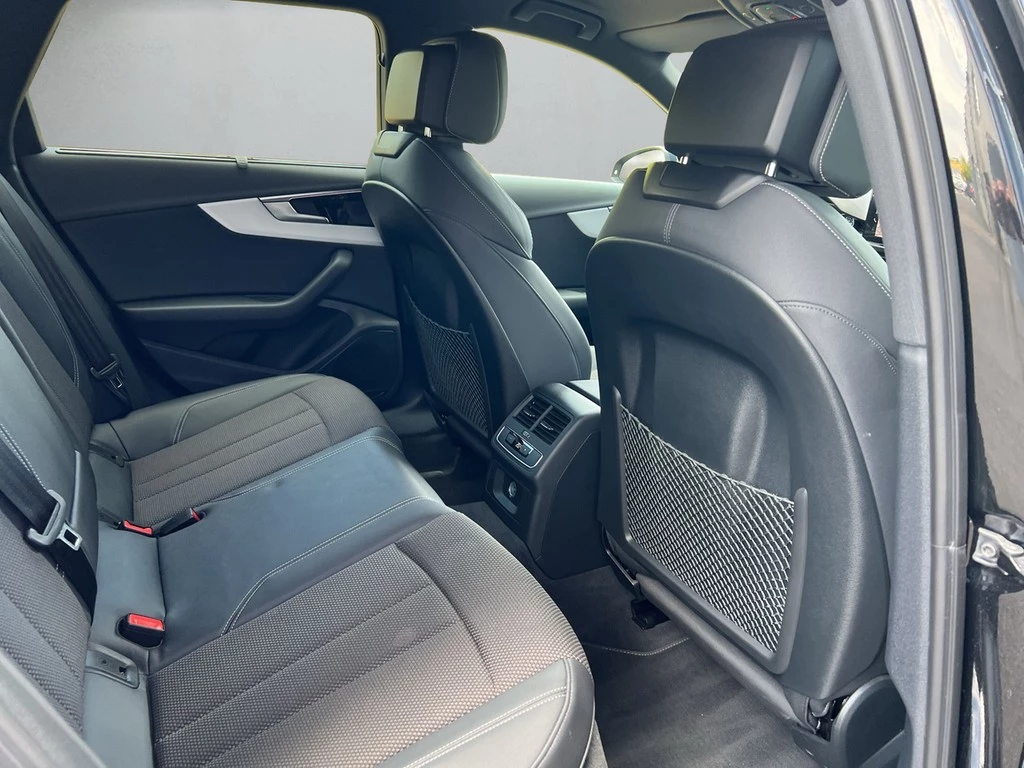 Audi A4 Avant S line 40 TFSI S tronic *LED*360°*