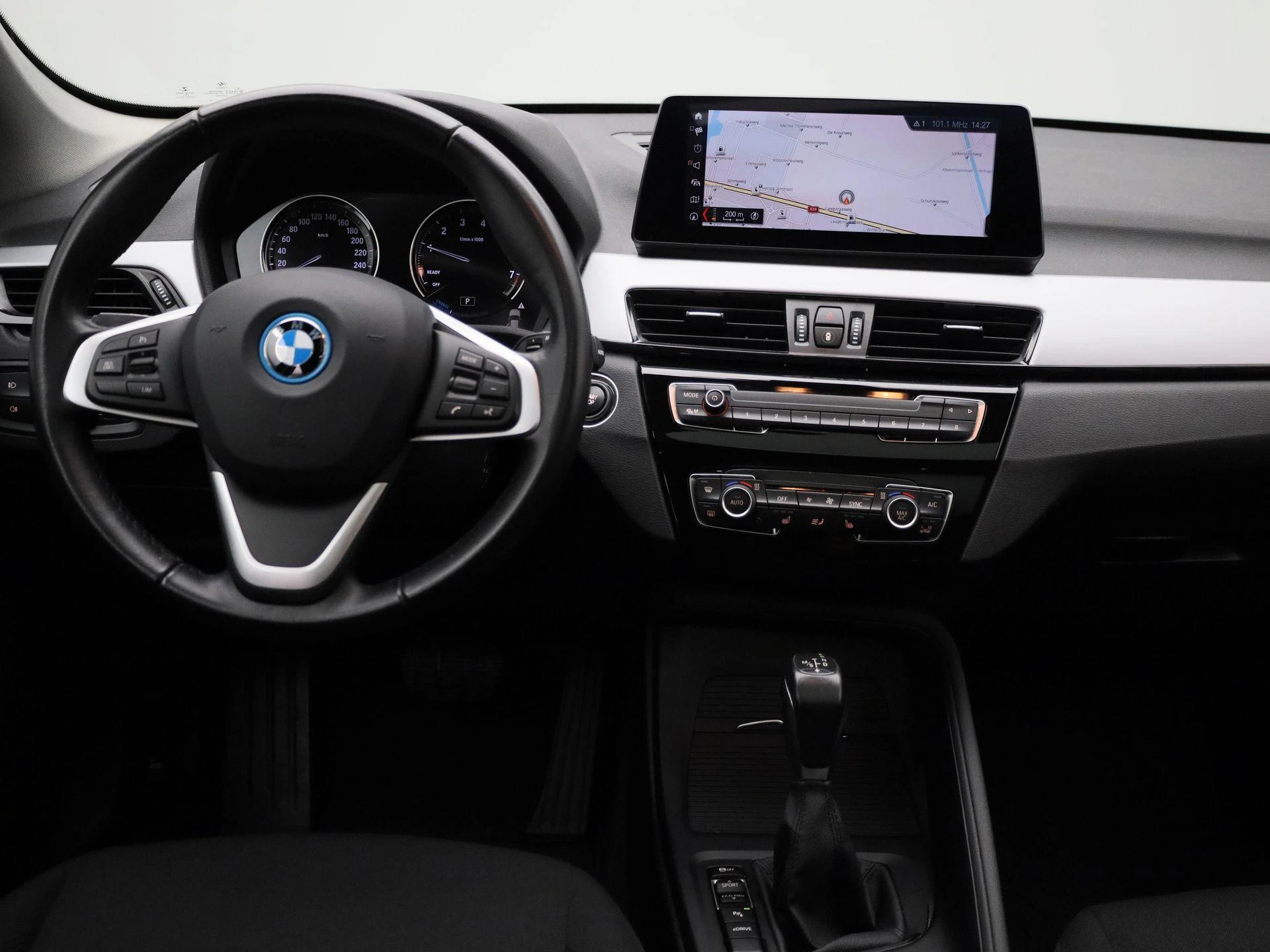 BMW-X1-image-6