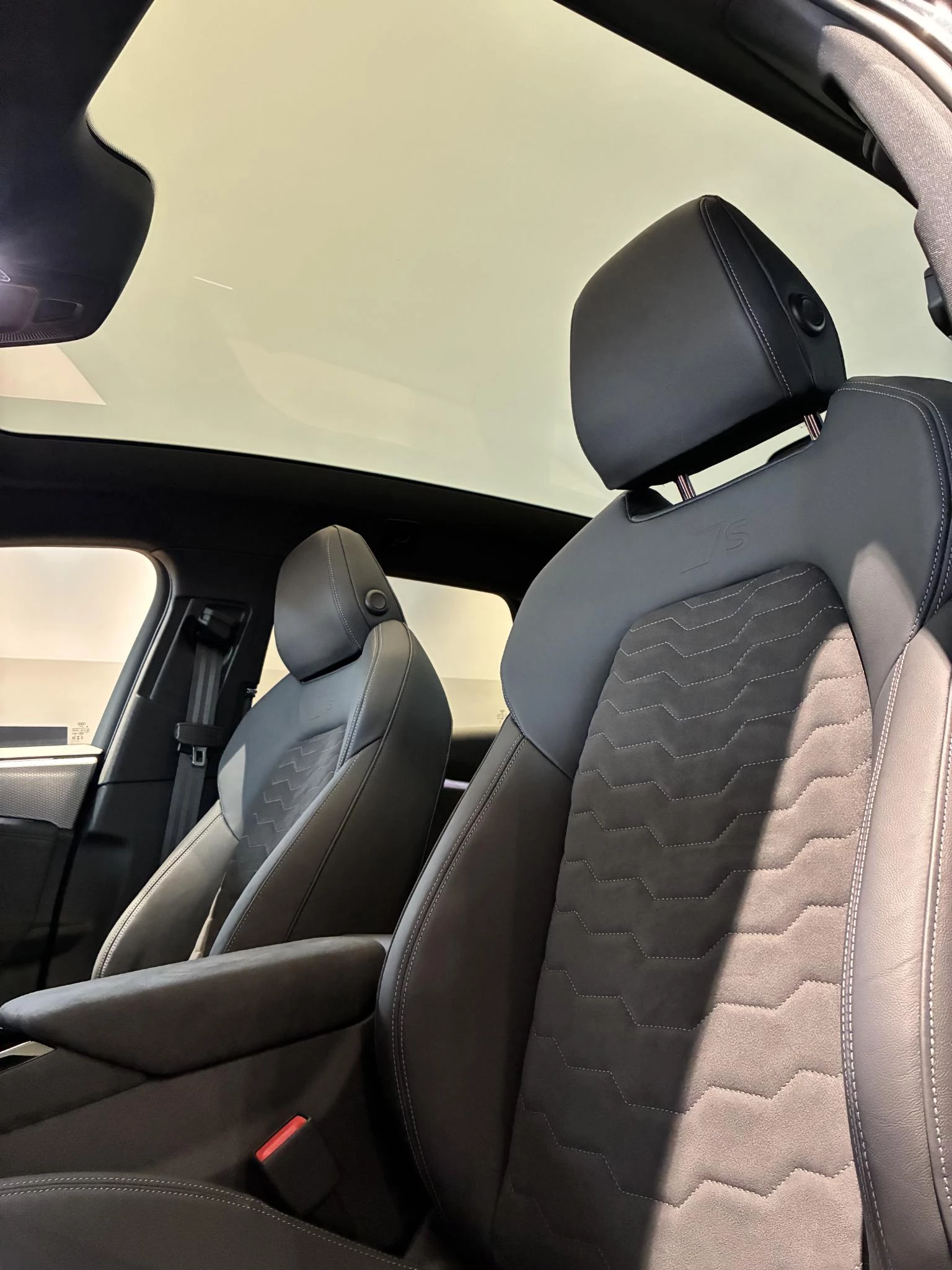 Audi-A6 Avant e-tron-image-6