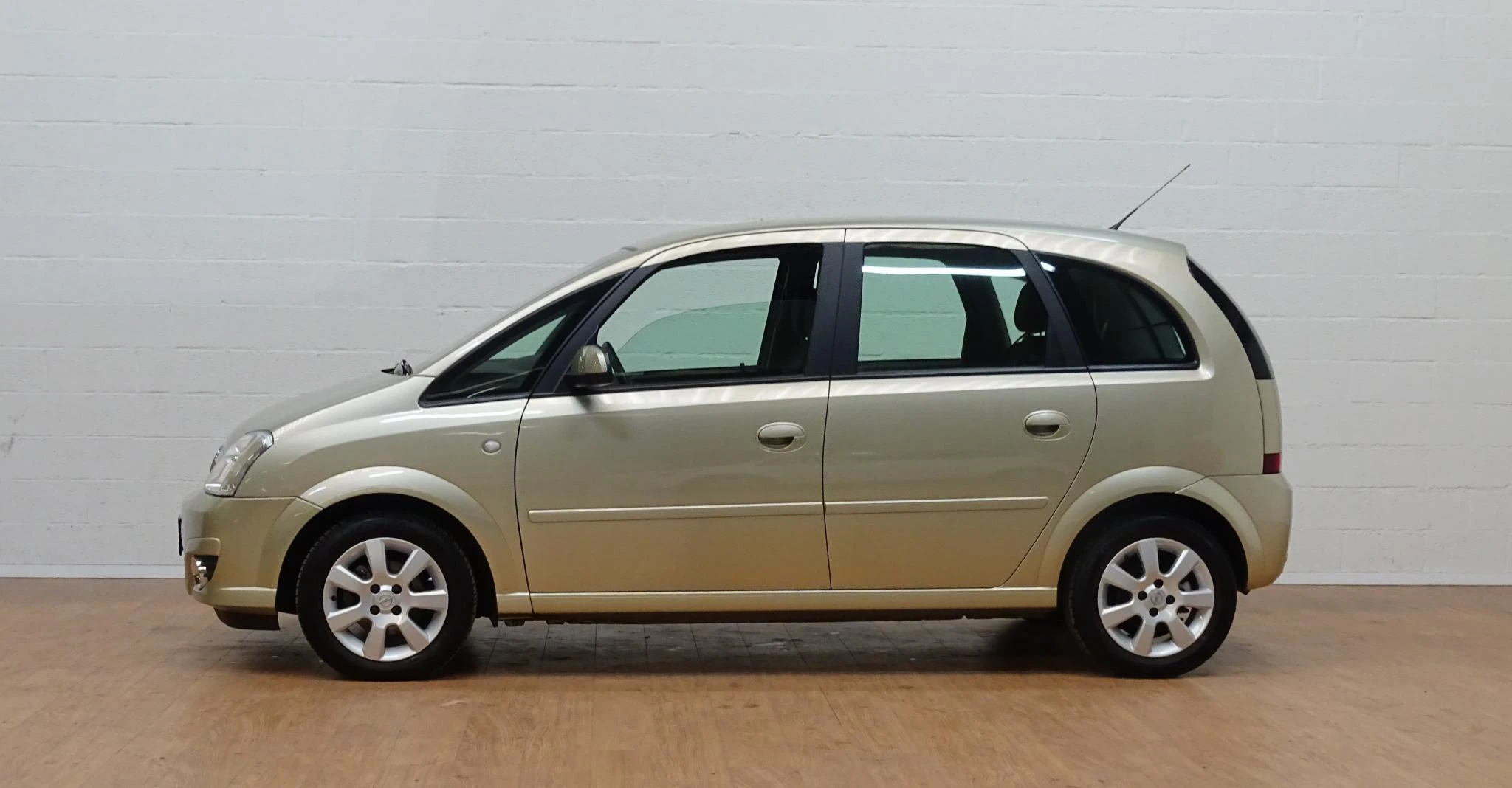 Opel-Meriva-image-6