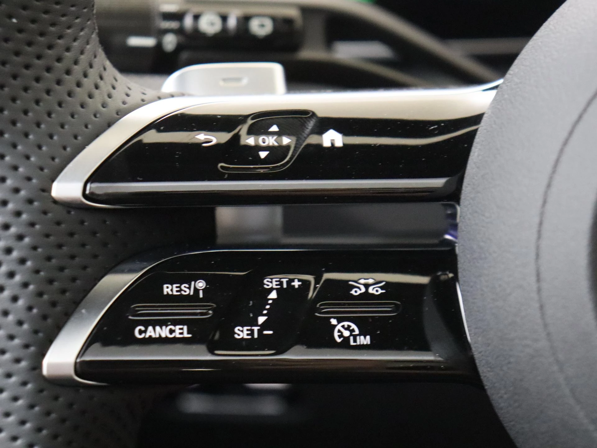 Mercedes-Benz GLC 400e 4MATIC AMG Line