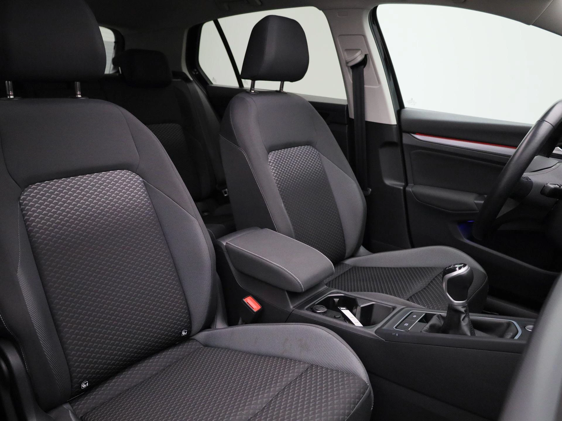 Volkswagen Golf VIII 1.0 TSI 81kW Active