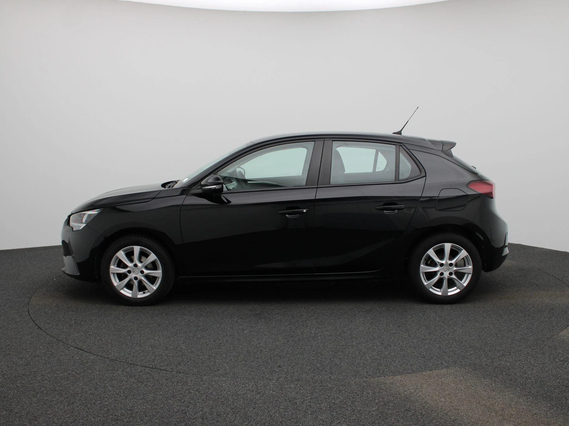 Opel-Corsa-image-3