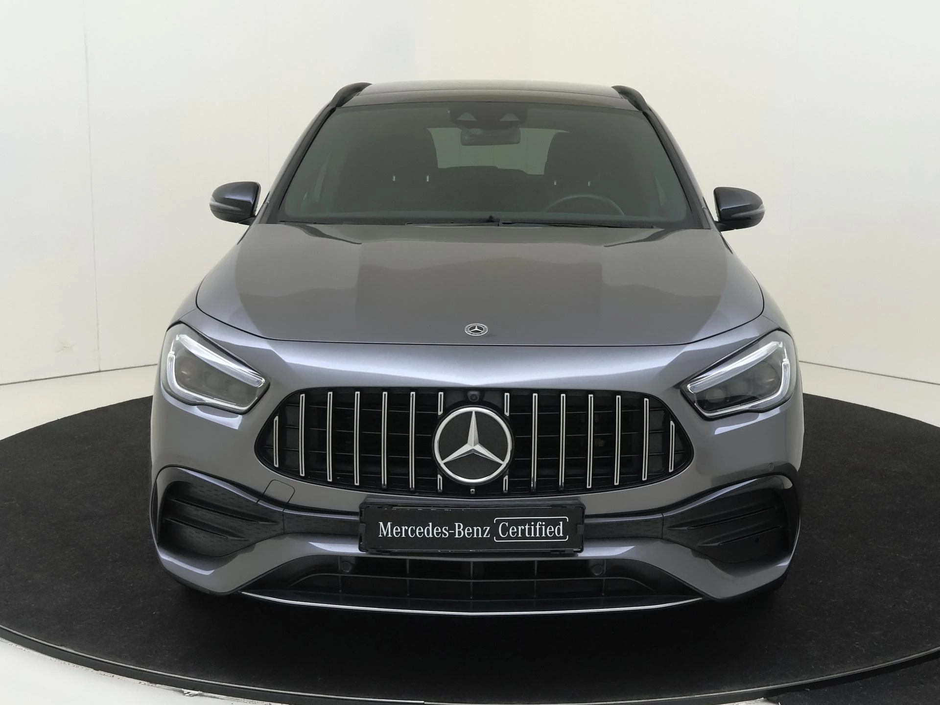 Mercedes-Benz-GLA-image-6
