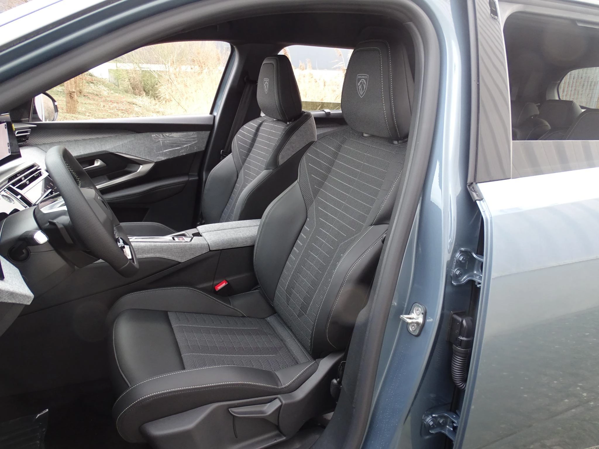 Peugeot 5008 1.2 HYBRID 145 GT +pano dak