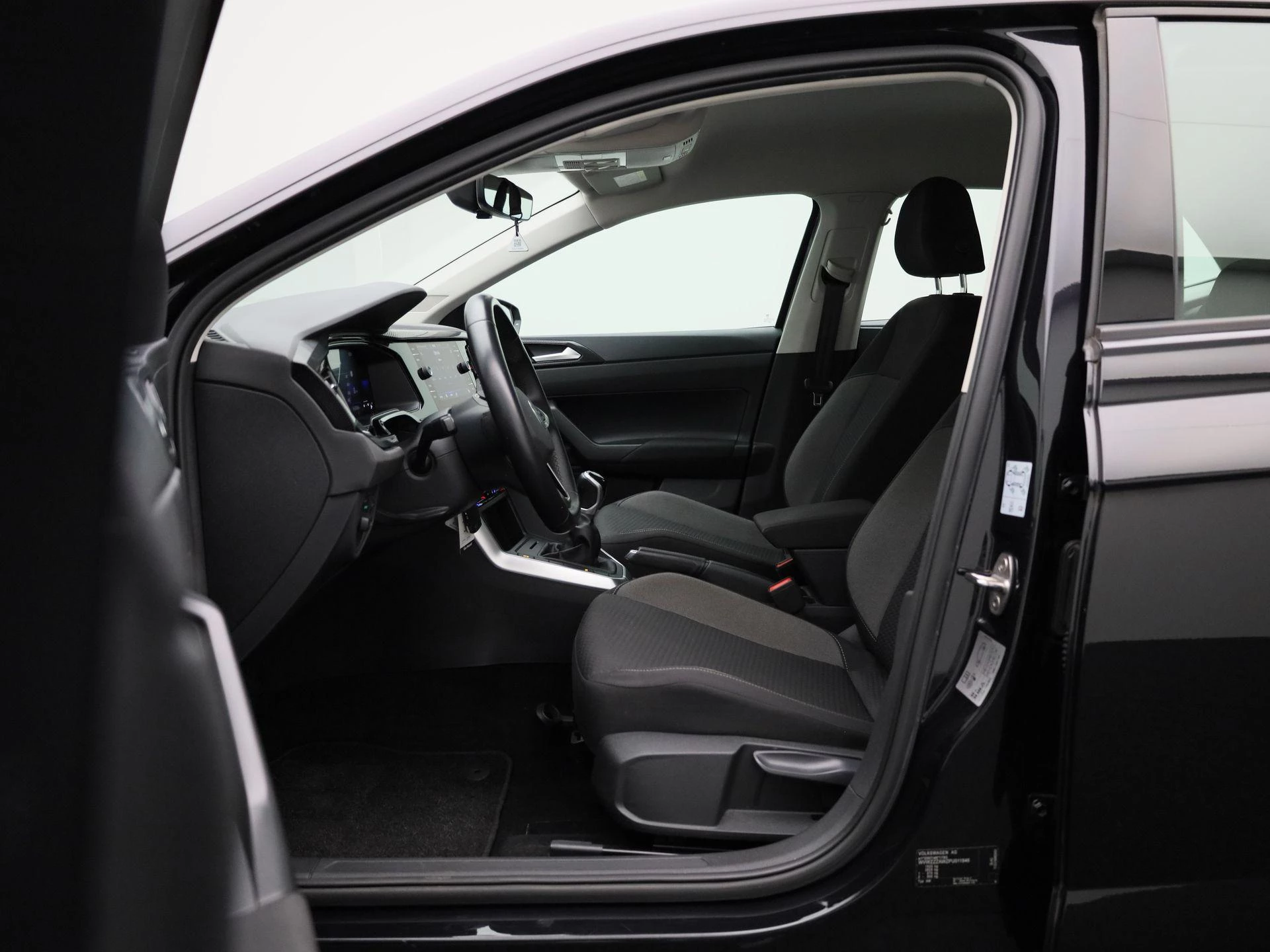Volkswagen Polo 1.0 TSI Life Business