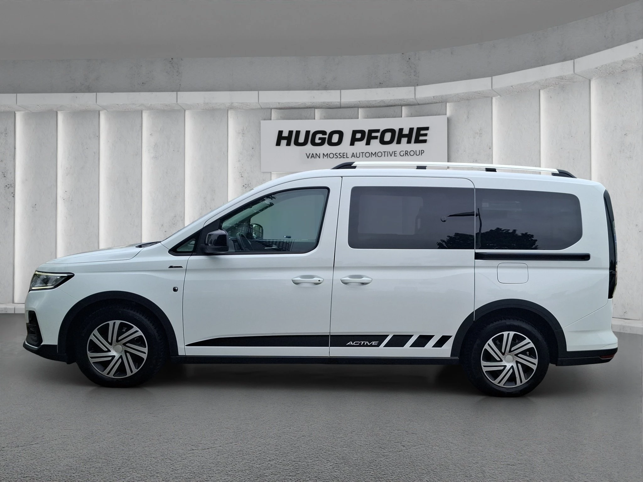 Ford Tourneo Connect Grand Active *KOMF.PKT*LED*PANO