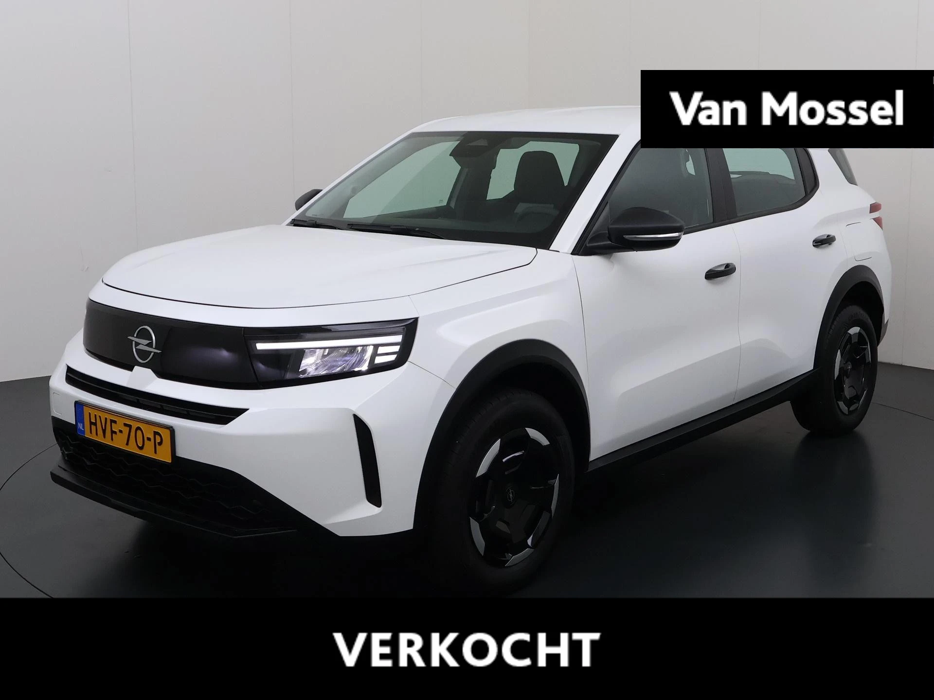 Opel-Frontera-image-0