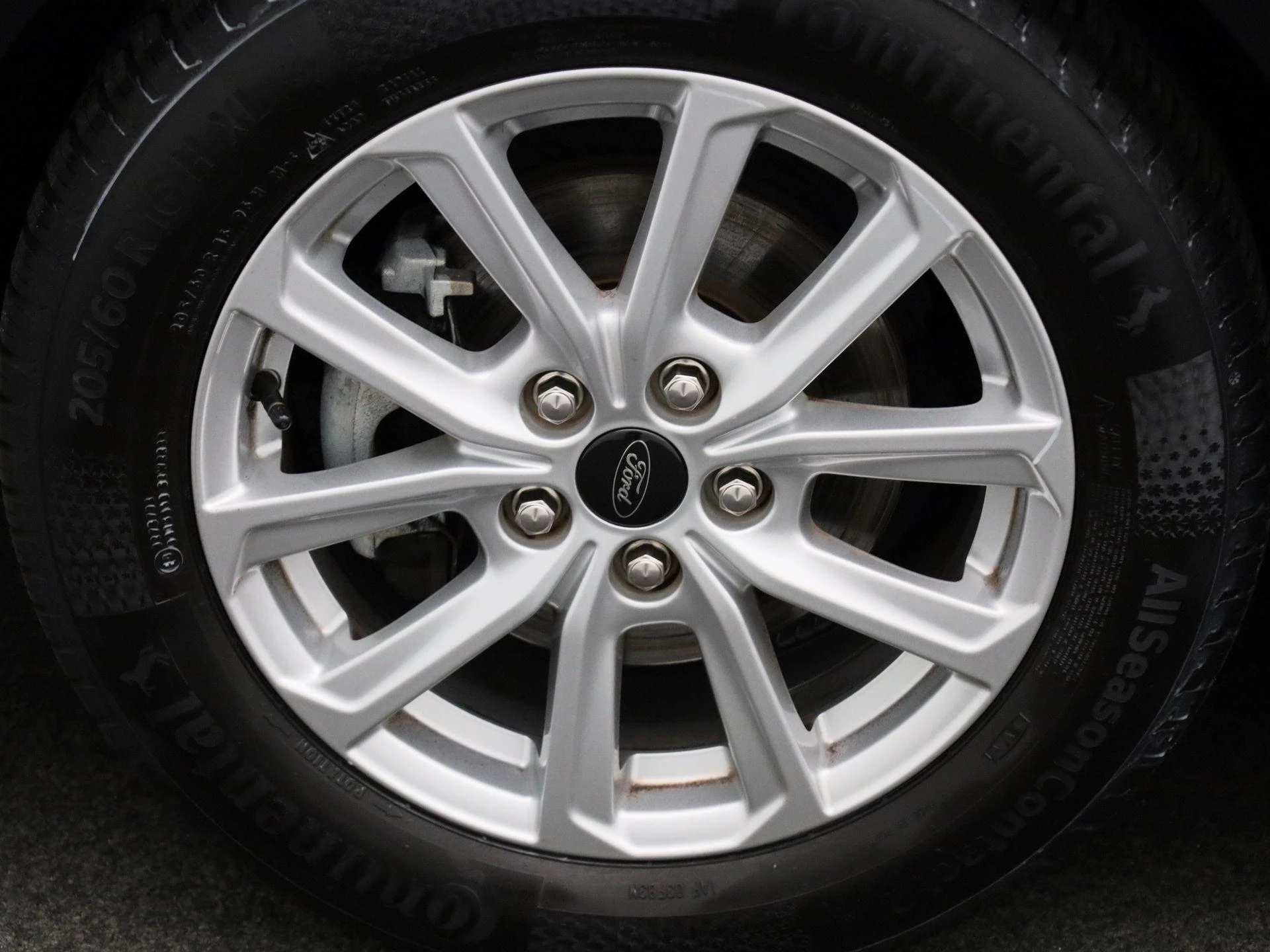 Ford Focus Wagon 1.0 EcoBoost Connected