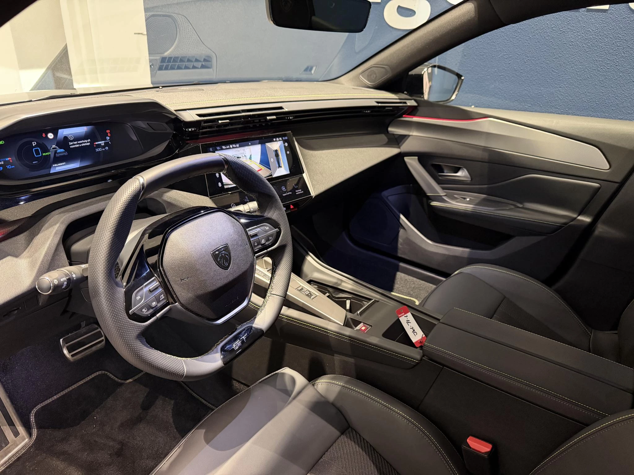 Peugeot-308-image-18