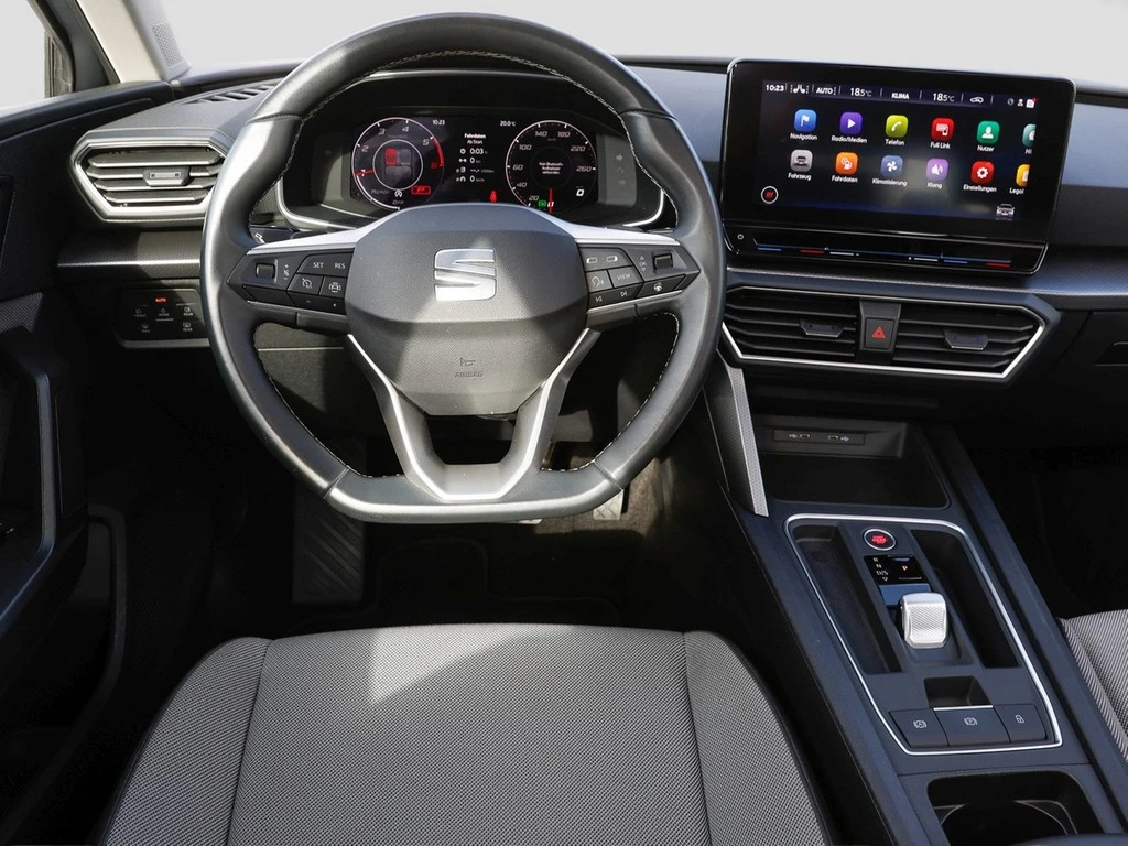 SEAT-Leon-image-12