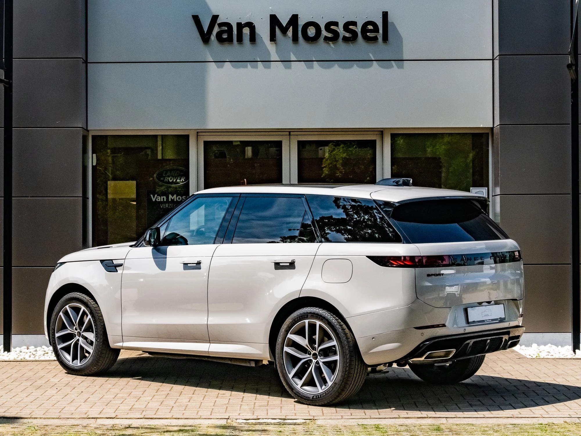 Land Rover Range Rover Sport P460e Dynamic SE AWD Auto. 26MY