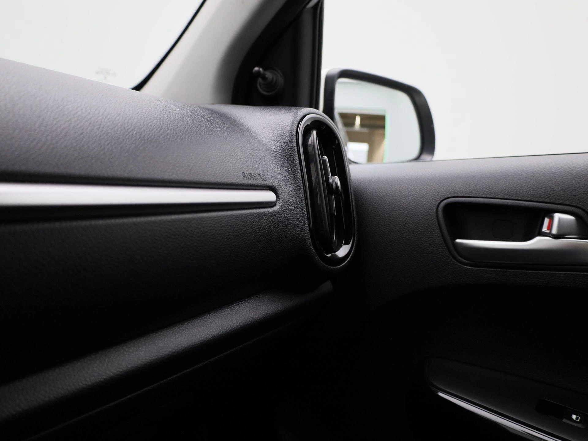 Kia-Picanto-image-25
