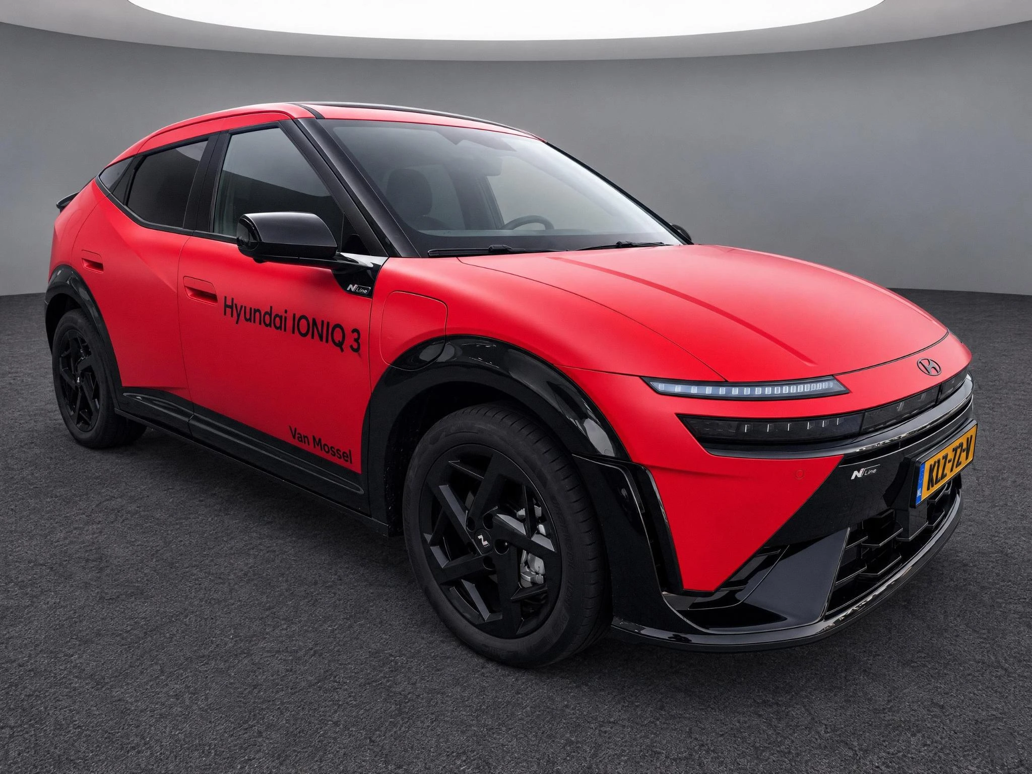 Hyundai-IONIQ 3-image-4