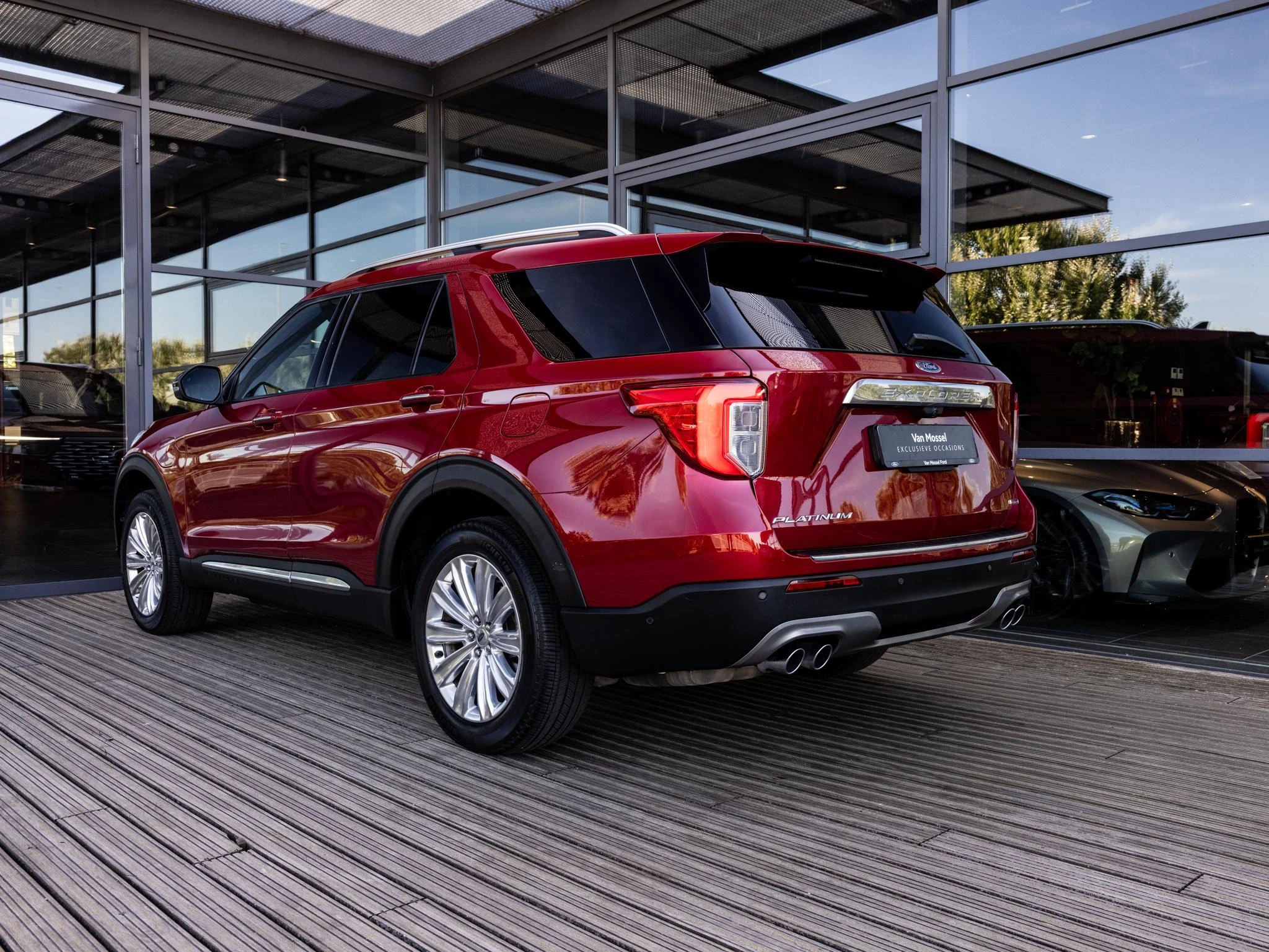 Ford-Explorer-image-6