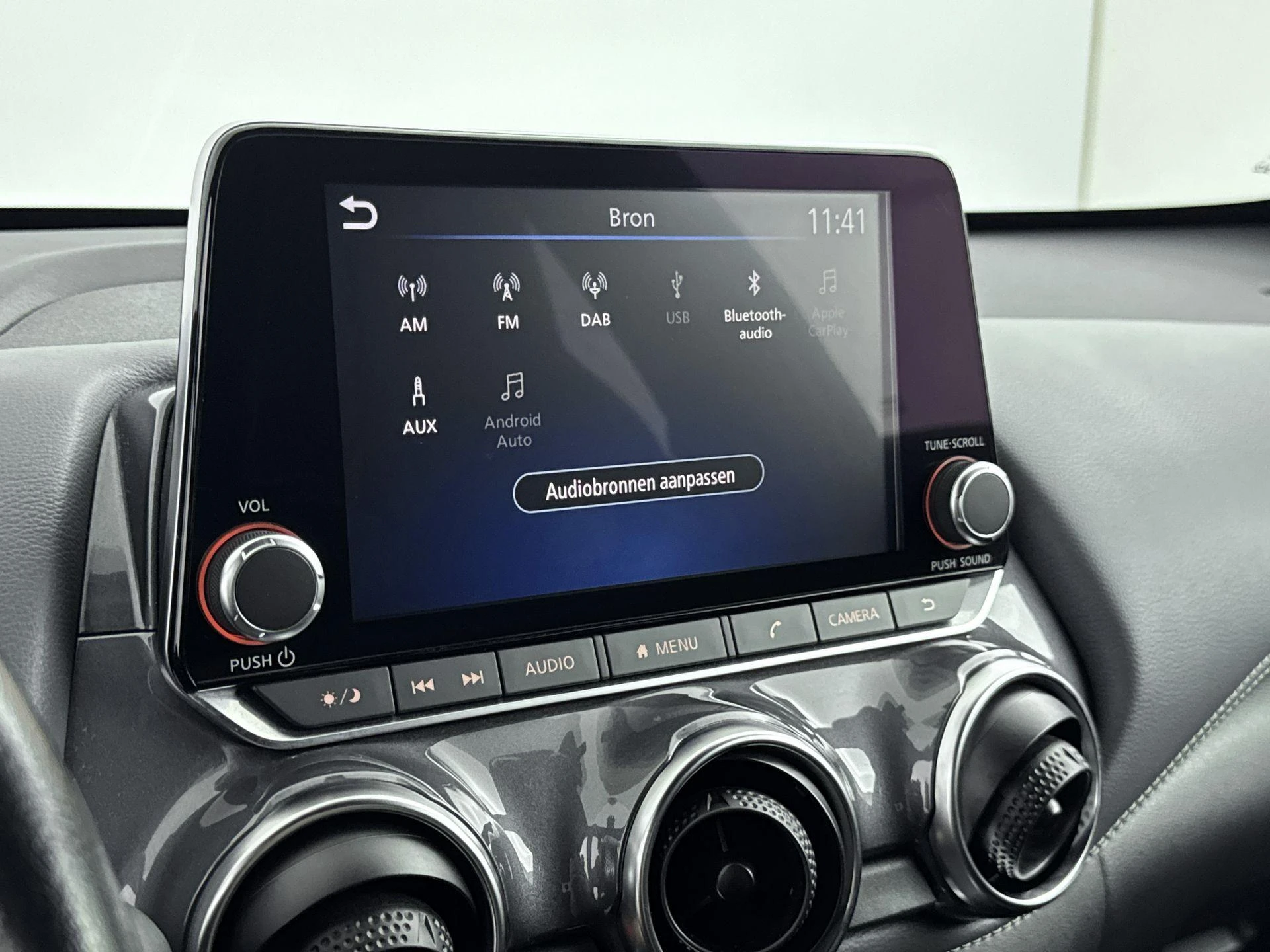 Nissan-Juke-image-11