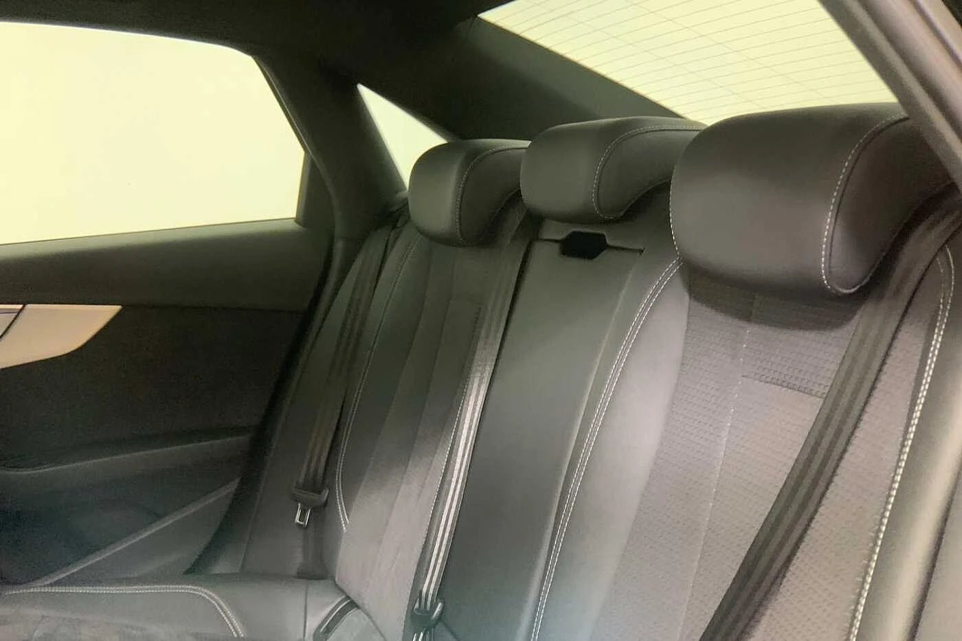 Audi-A4-image-9
