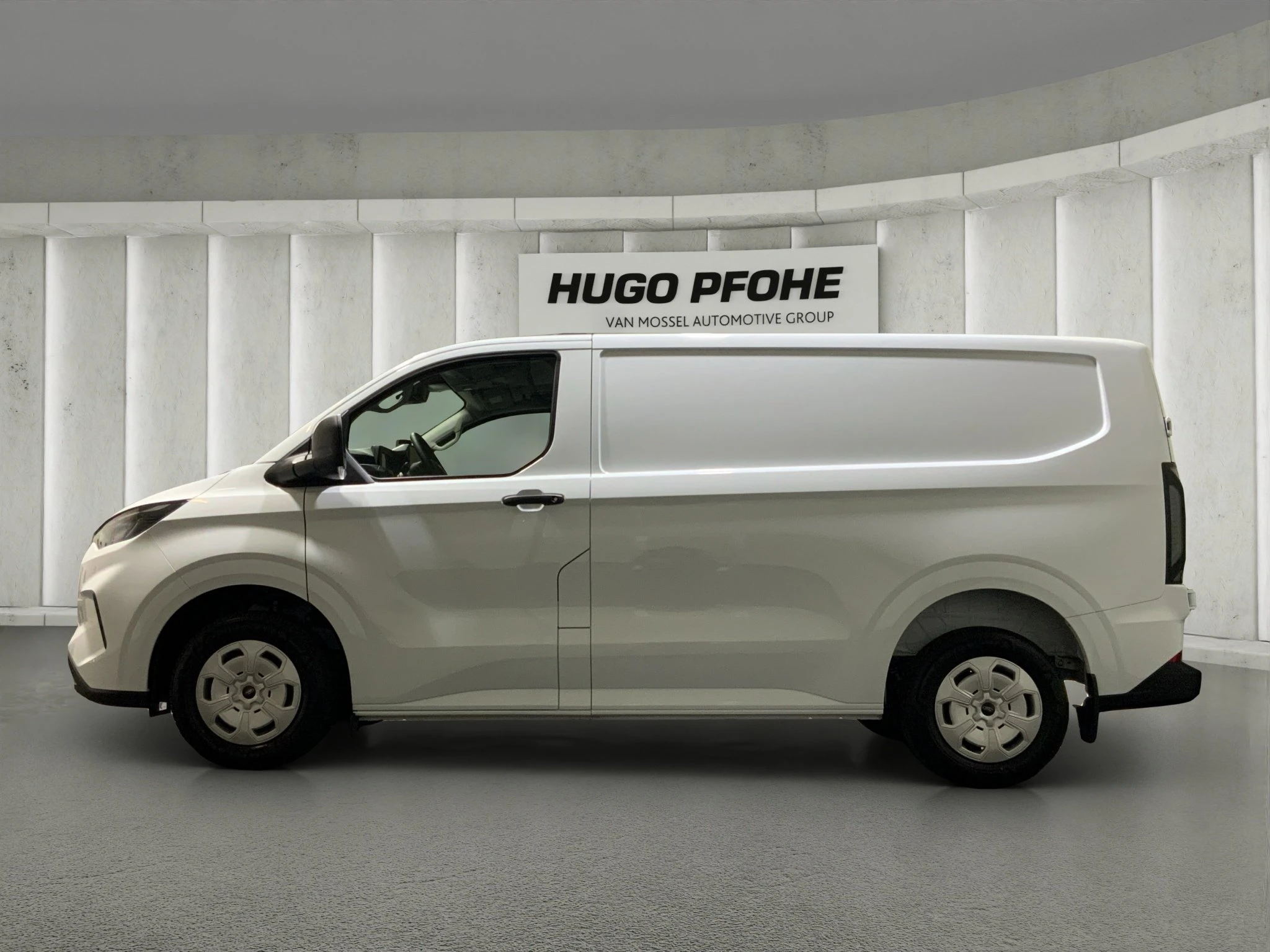 Ford-Transit Custom-image-1