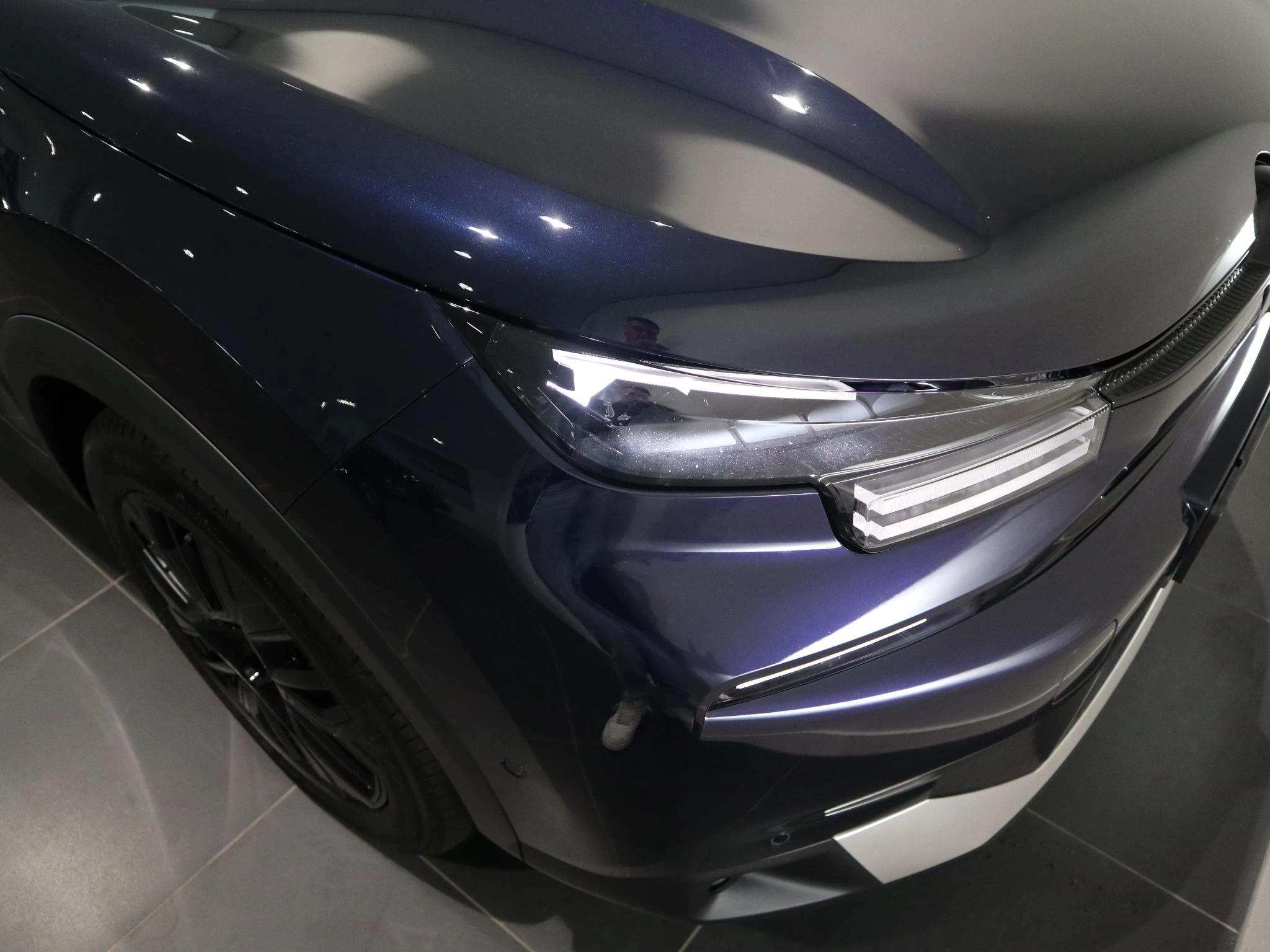 Citroën C4 Hybrid 145pk Max