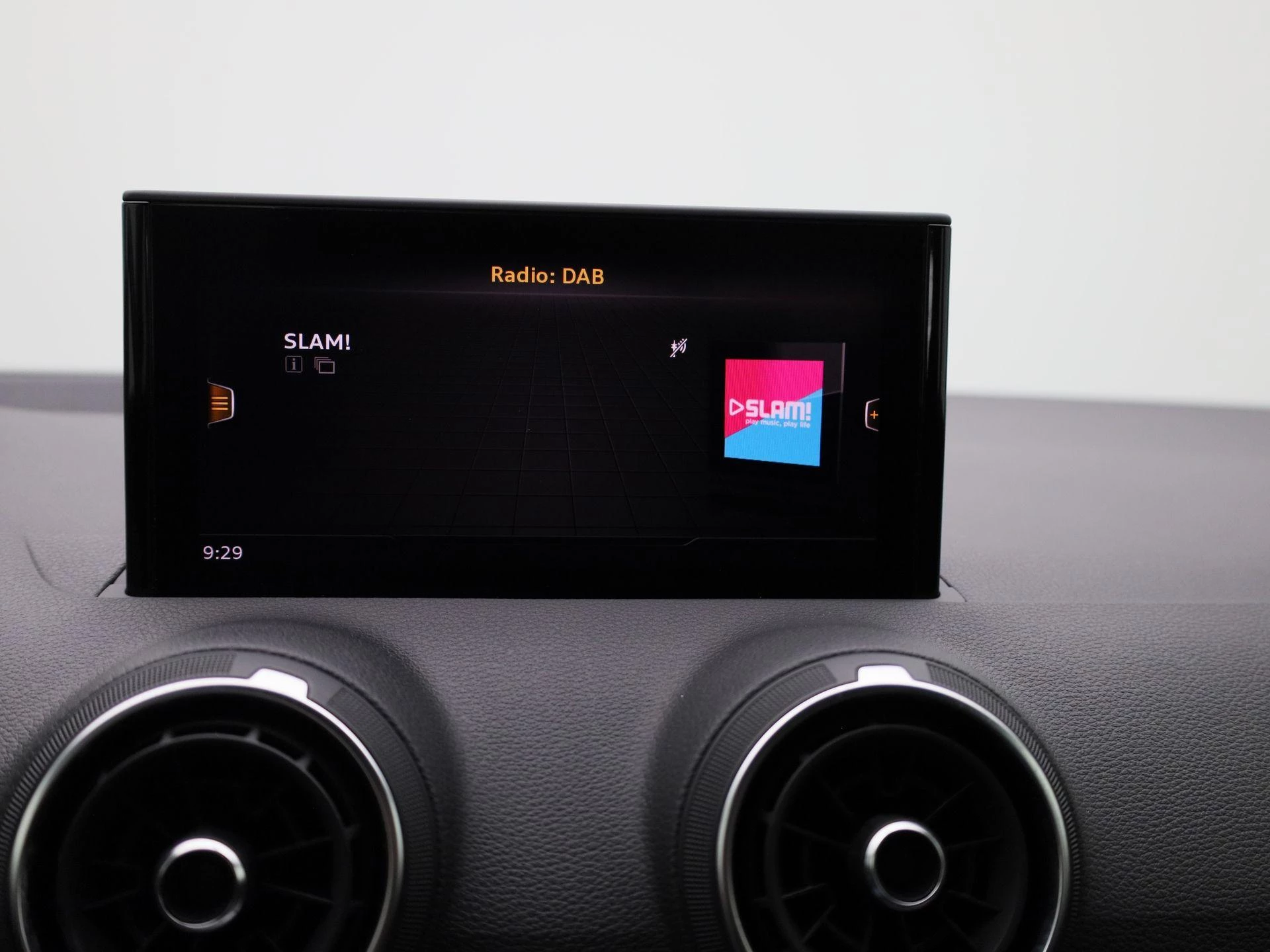 Audi-Q2-image-18