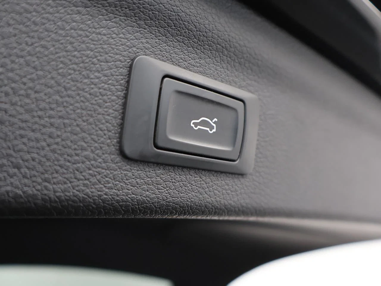 Audi-Q3-image-5