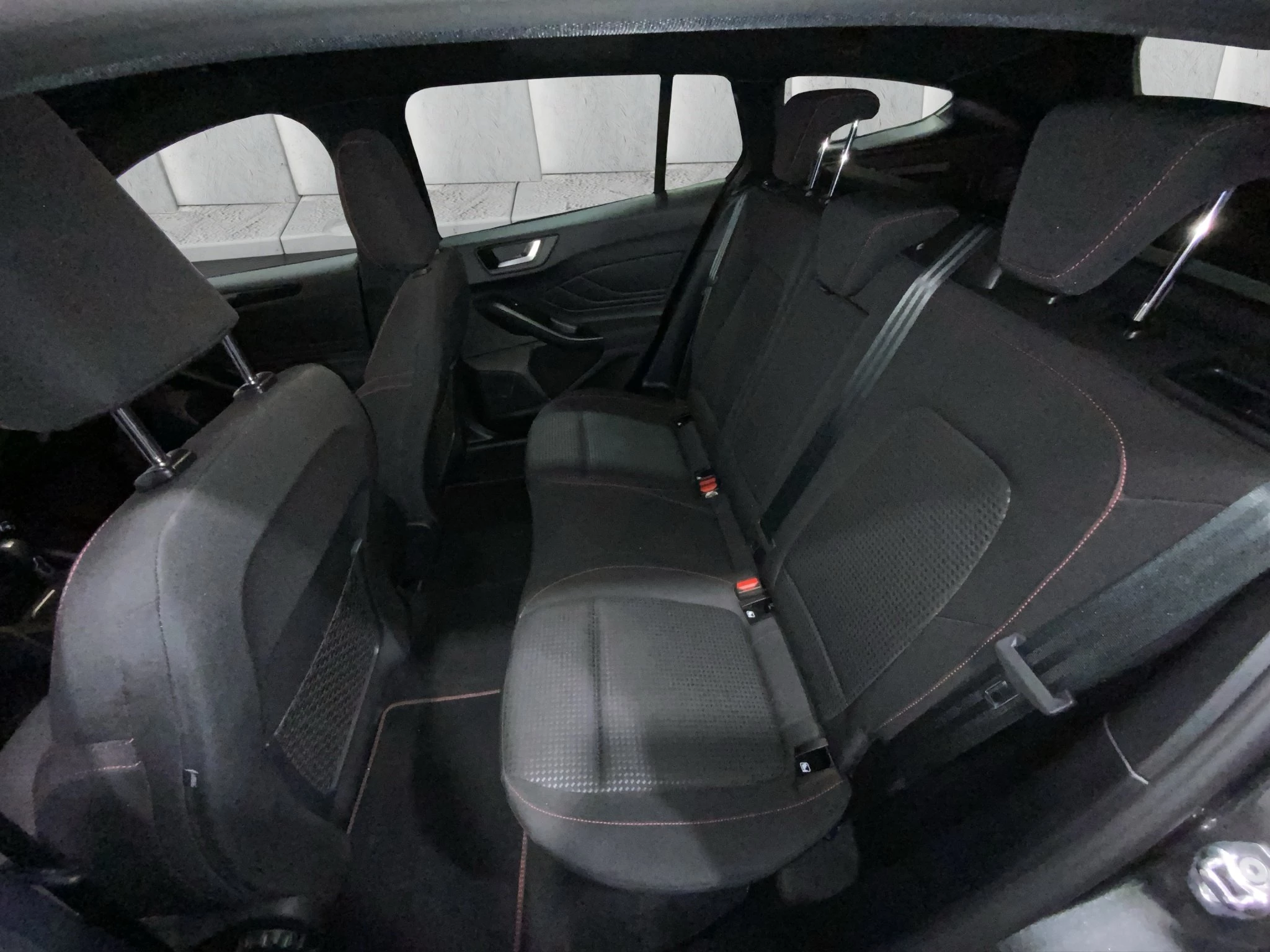 Ford Focus ST-Line X Turnier Aut.*AHK*ACC*HUD*KAM*NAVI*WINTER-PKT.
