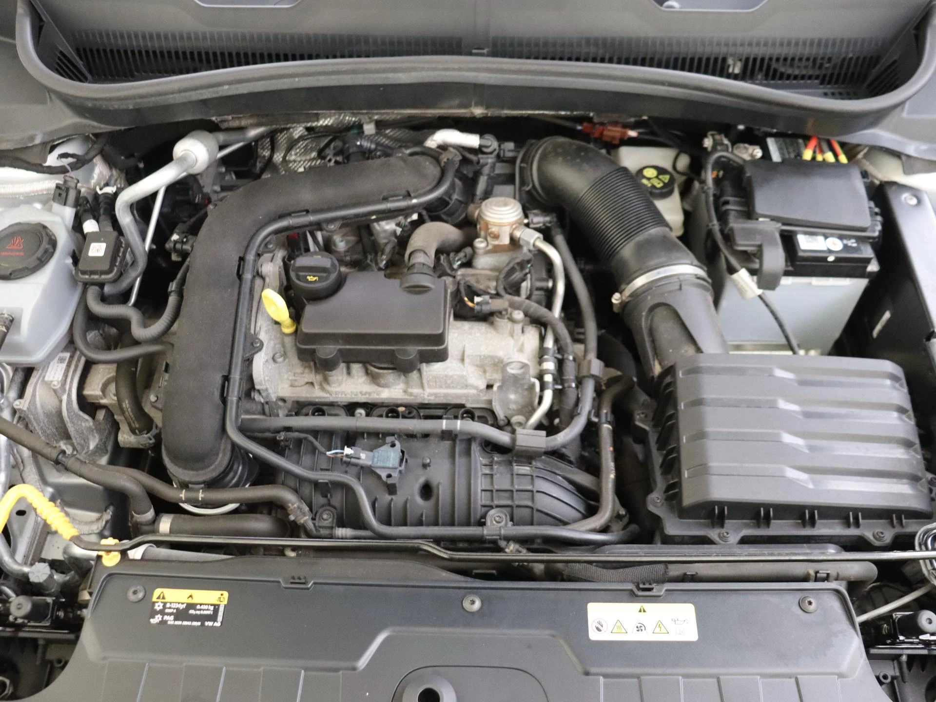 Volkswagen-T-Cross-image-4