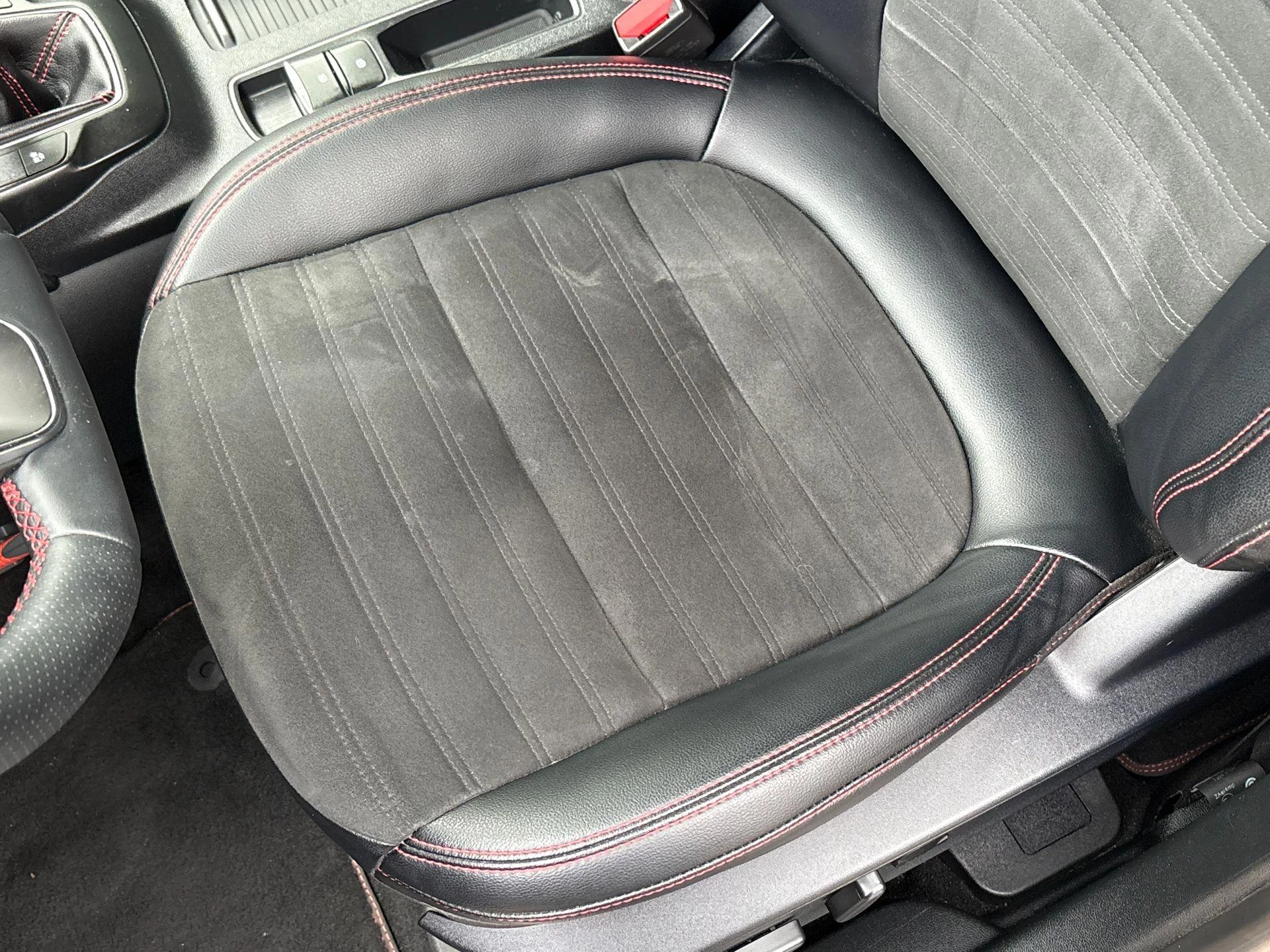 Ford-Kuga-image-12