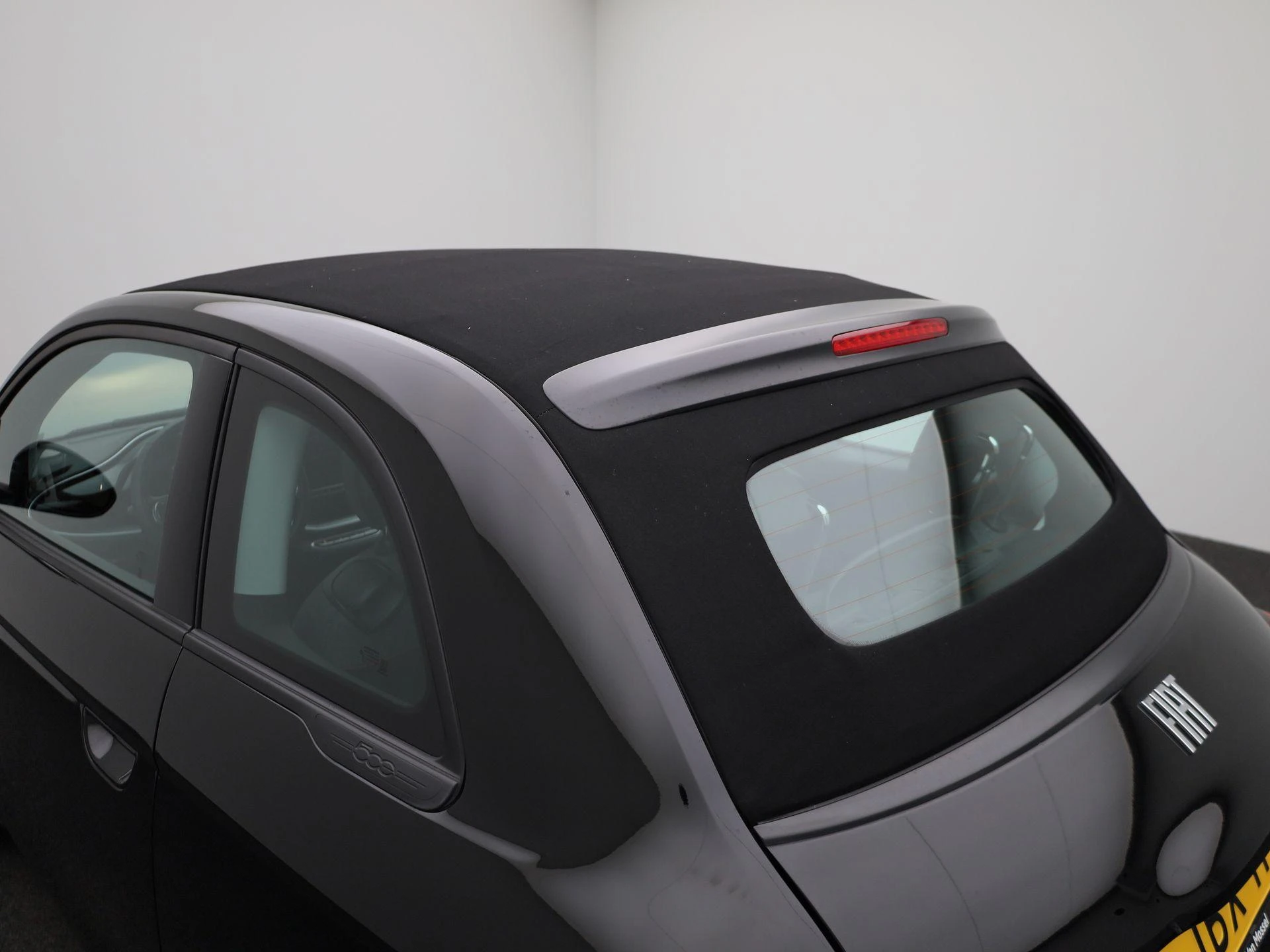 Fiat-500C-image-13