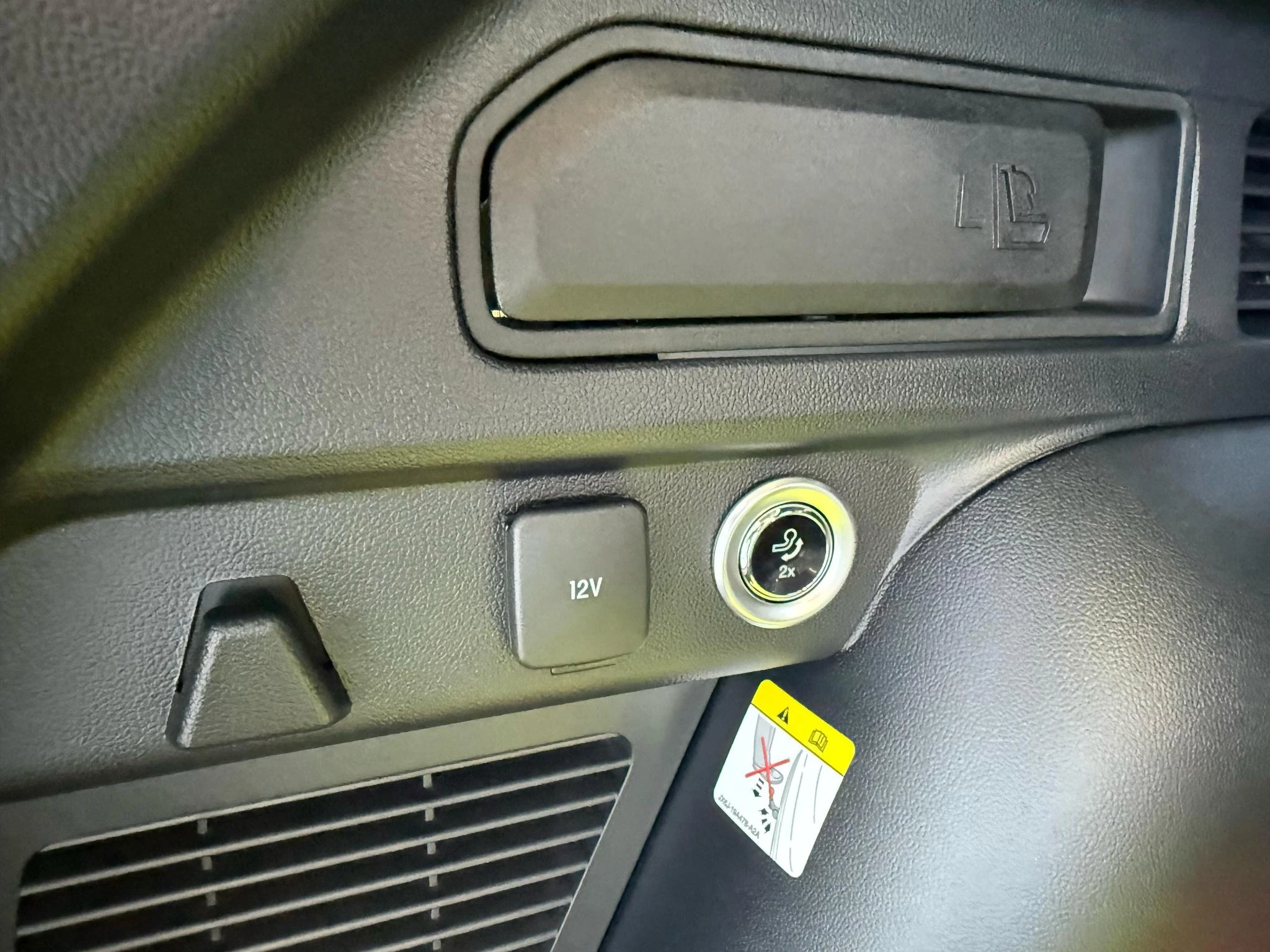 Ford-Kuga-image-18