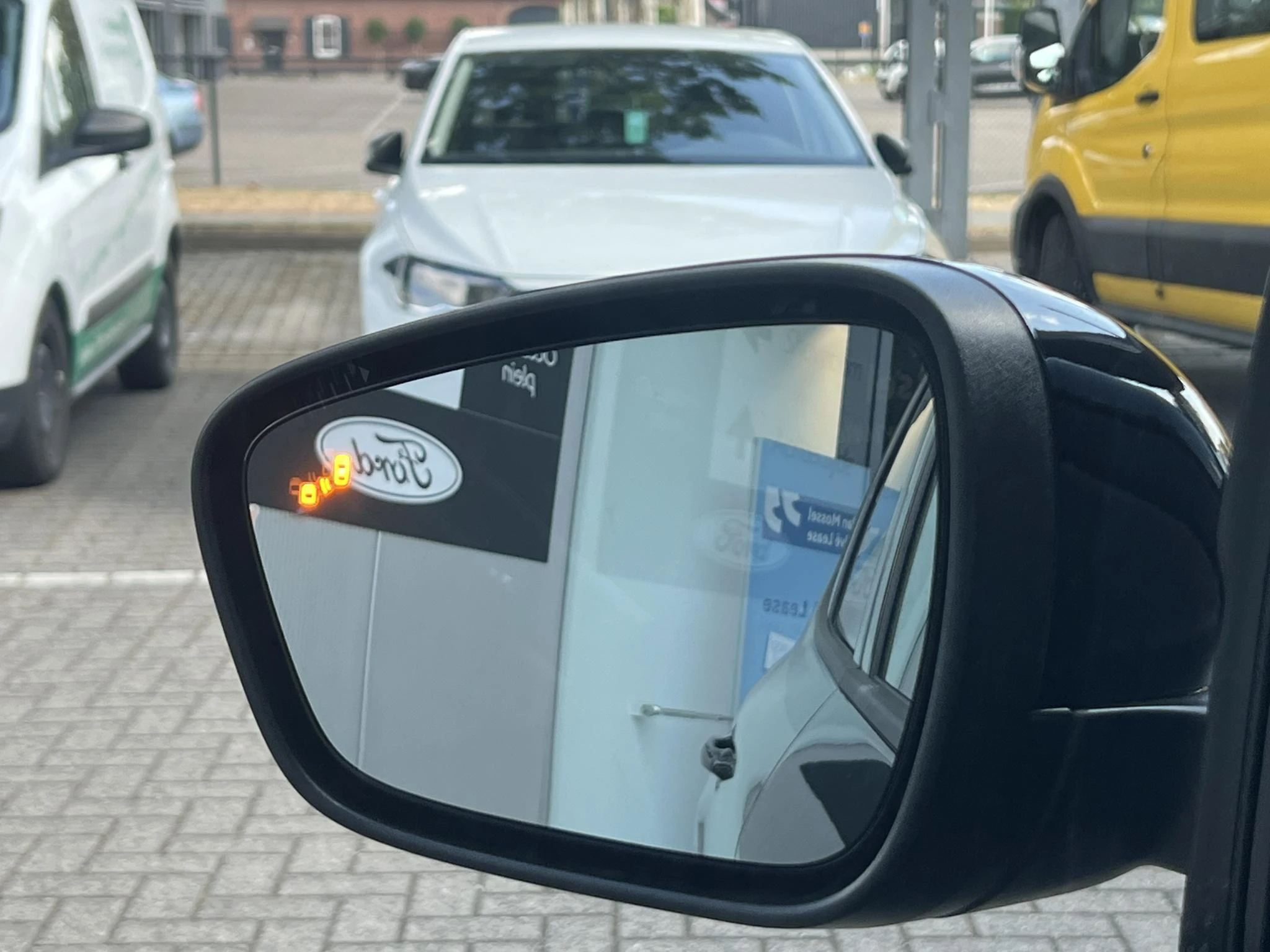 Ford-Kuga-image-8