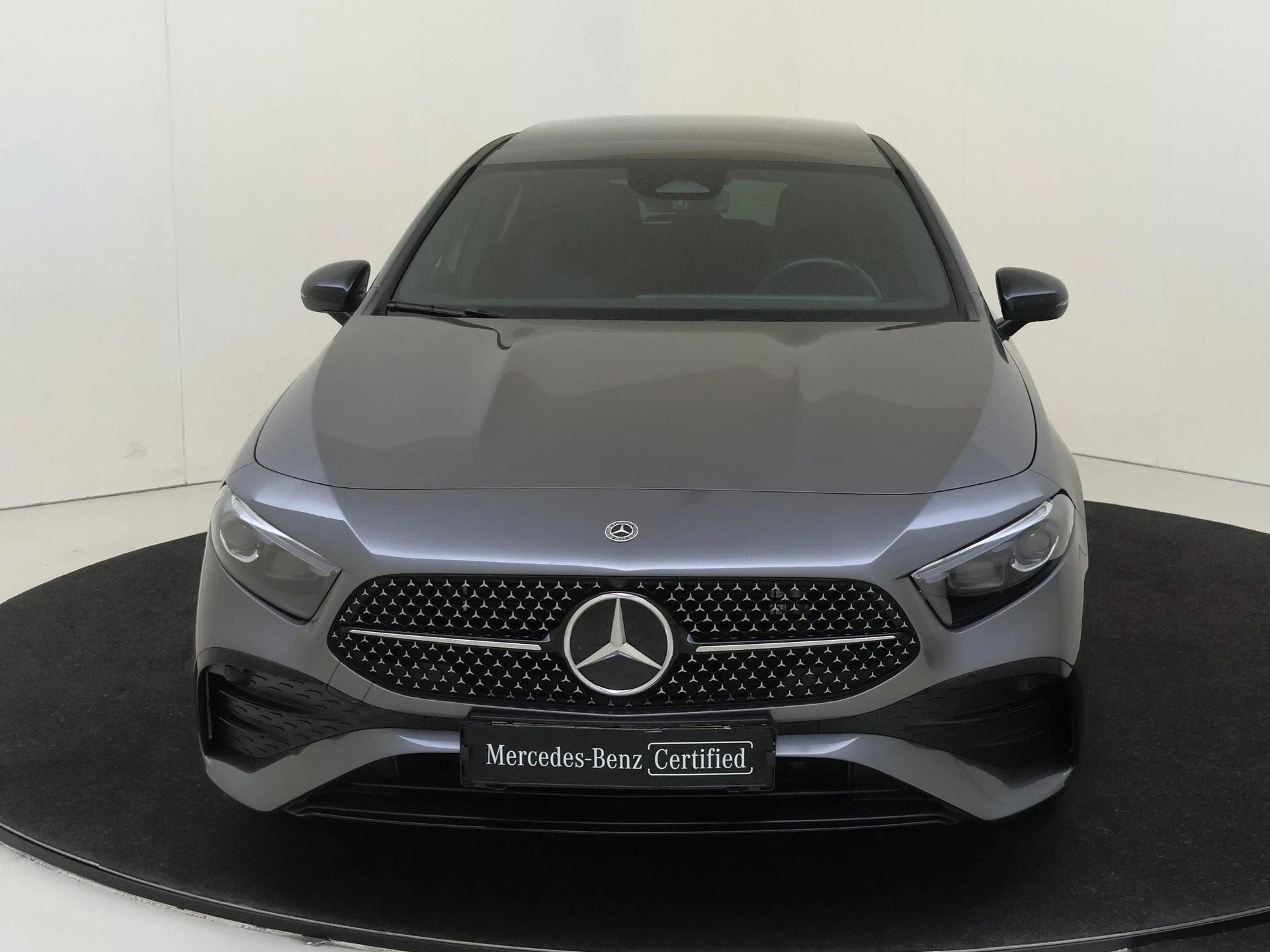 Mercedes-Benz-A-Klasse-image-6