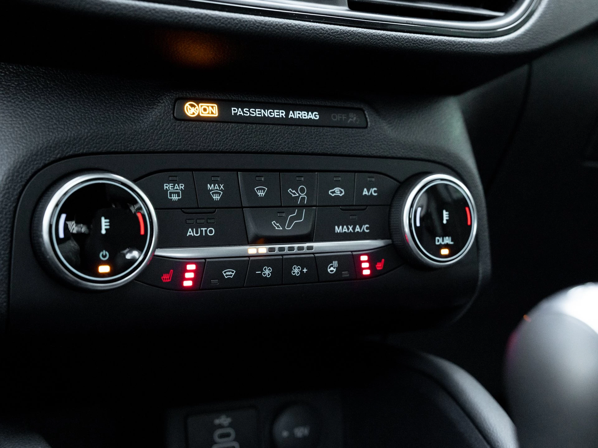 Ford-Kuga-image-13
